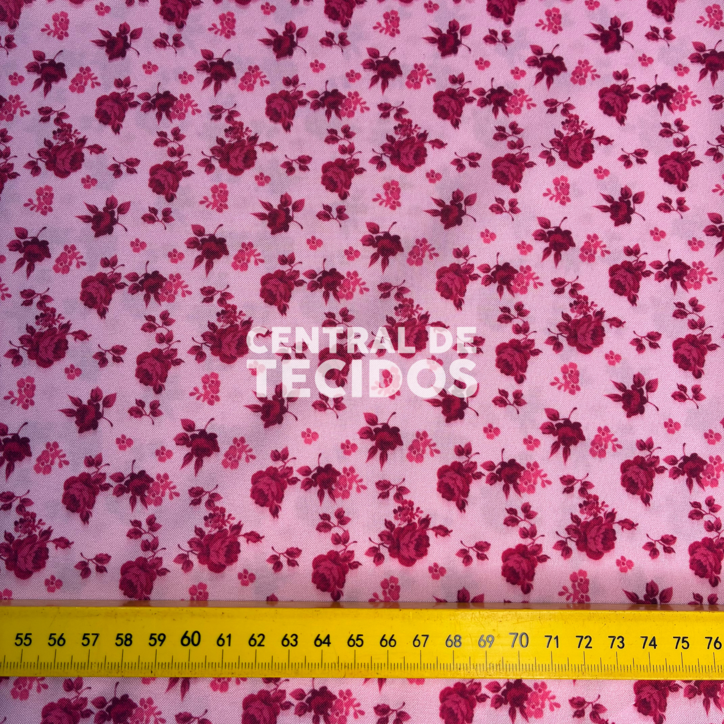 Oxfordine Digital Rosas Vermelho Fundo Rosa