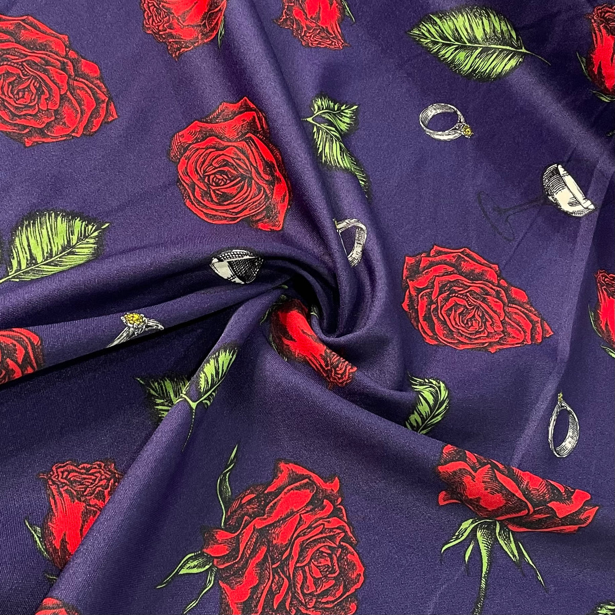 Oxford Afro Rosas e Anéis Fundo Azul Marinho