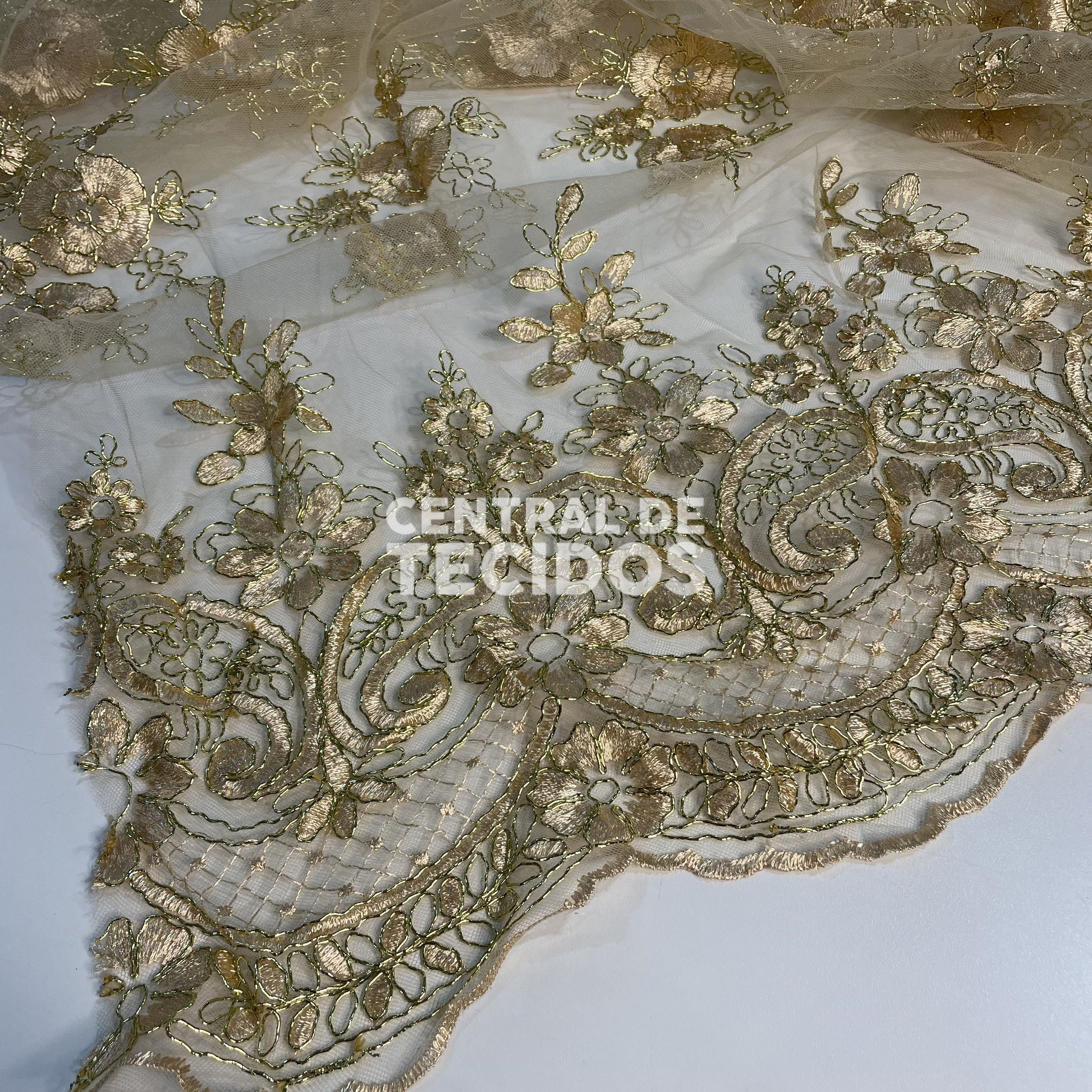 Tule Bordado Metalic Dourado
