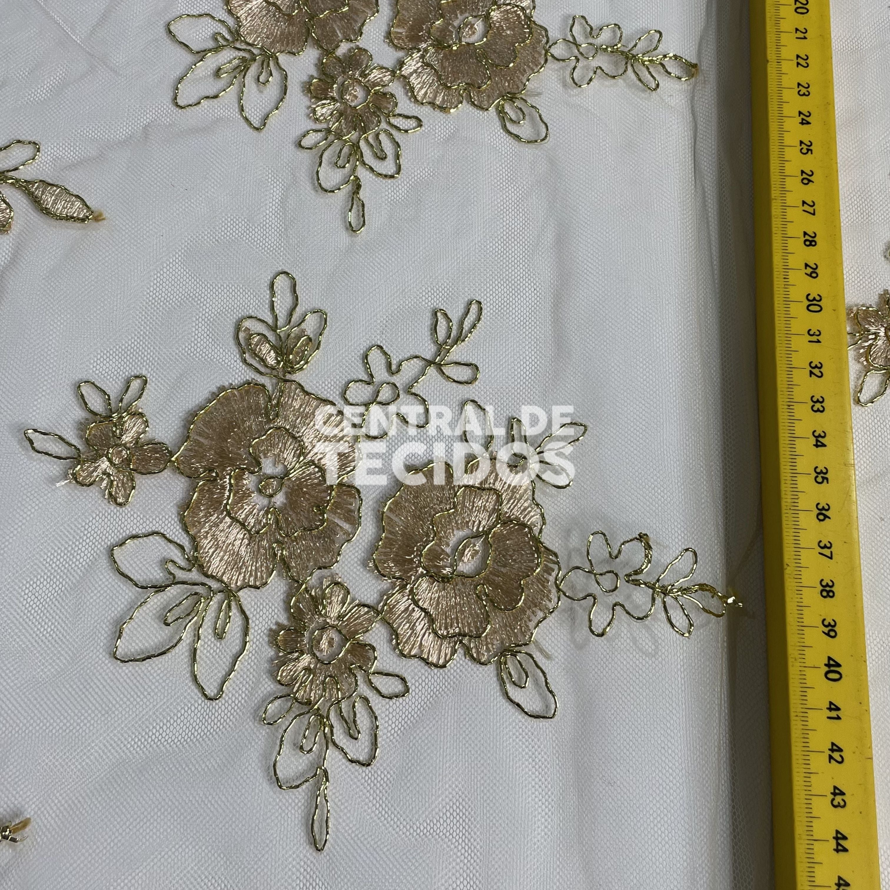 Tule Bordado Metalic Dourado