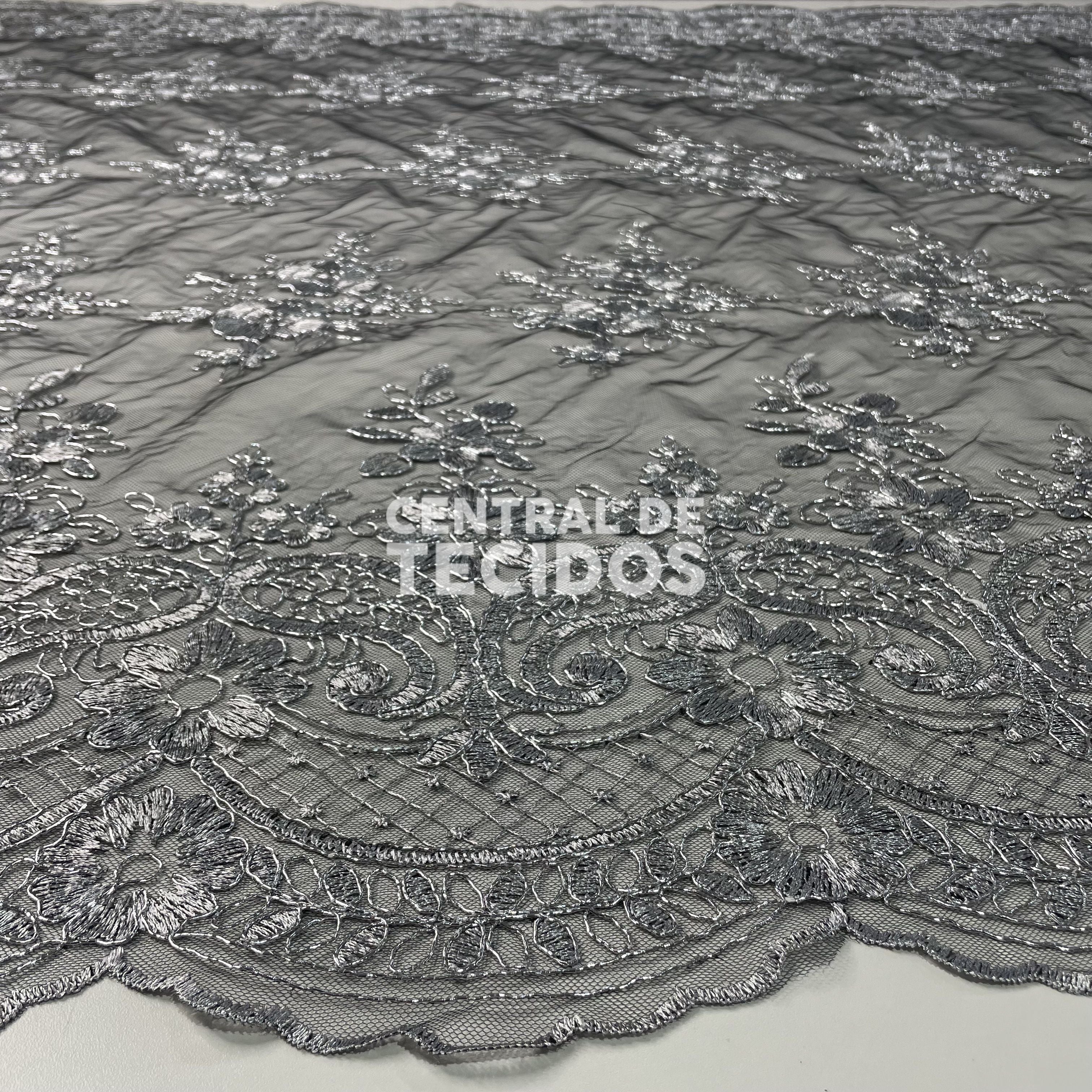 Tule Bordado Metalic Dourado e Preto