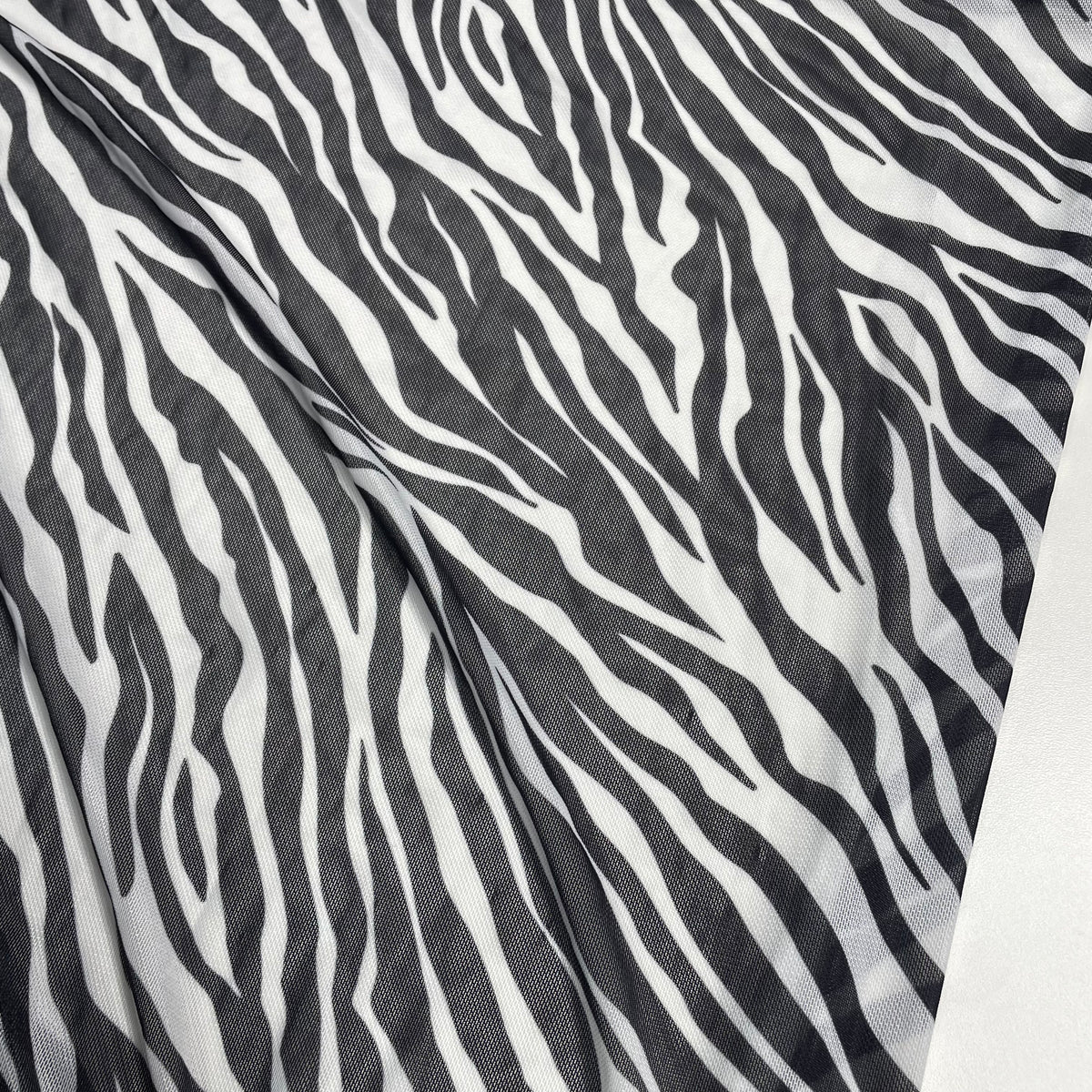 Tule com Elastano Digital Zebra