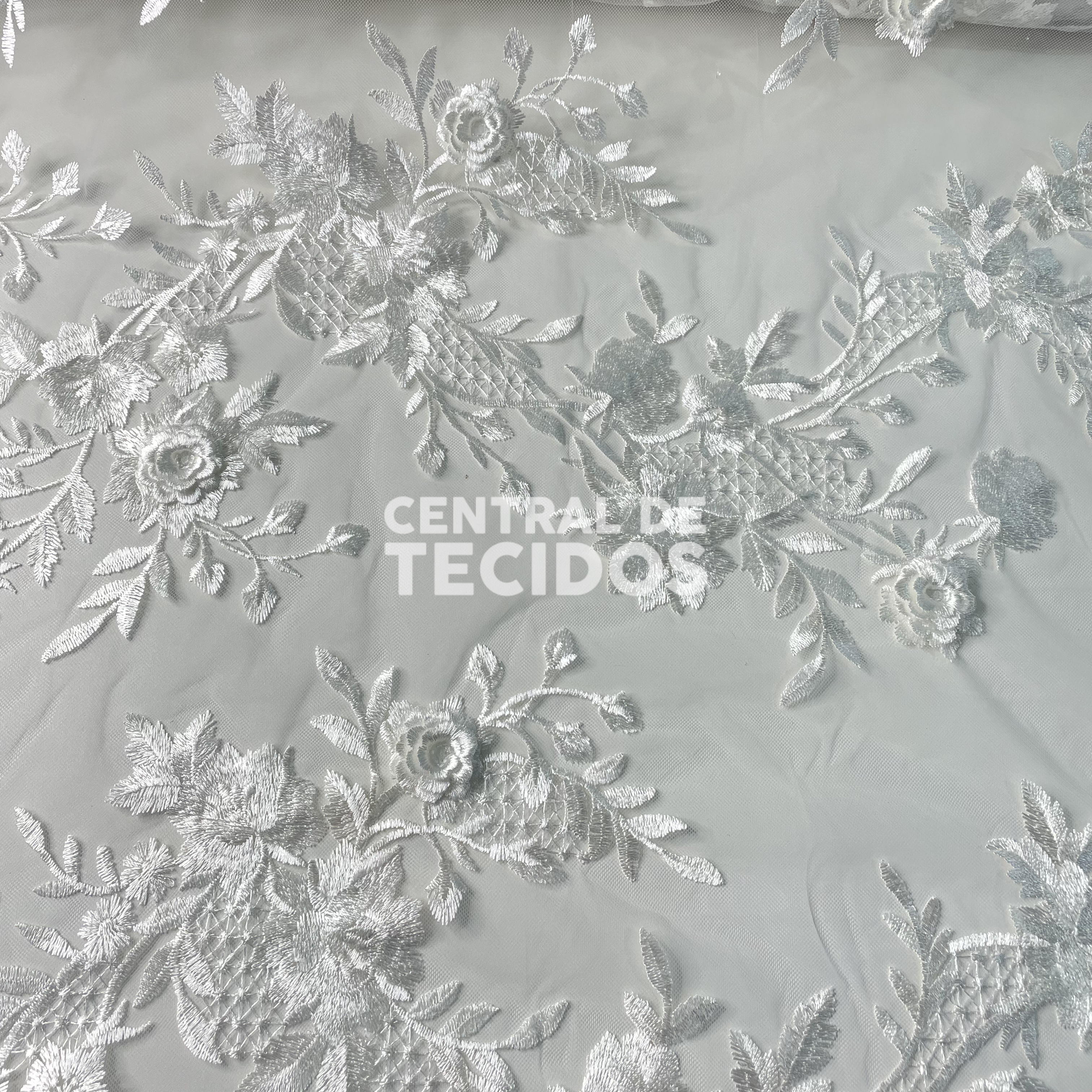Tule Bordado 3D Floral Branco