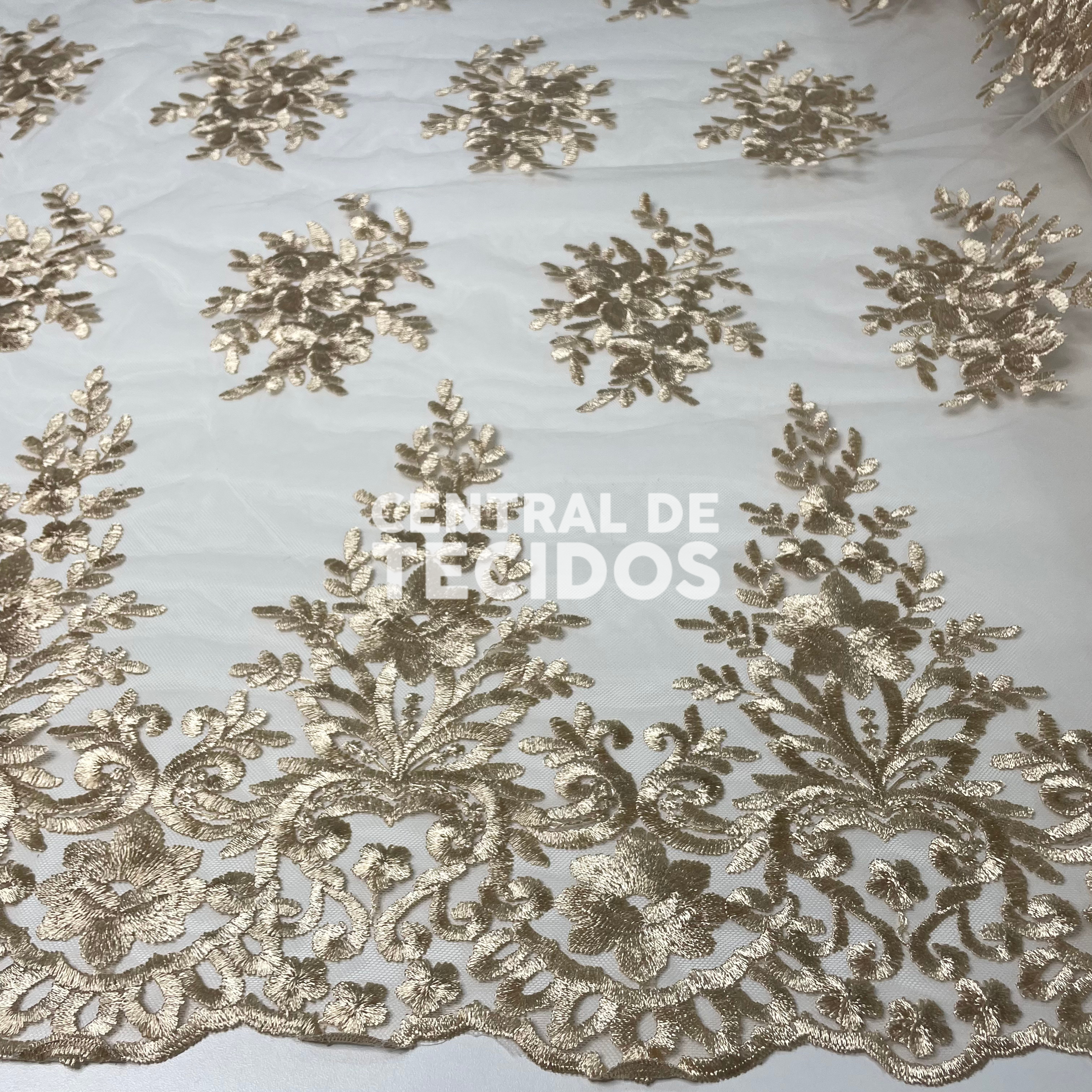 Tule Bordado Juliana Dourado