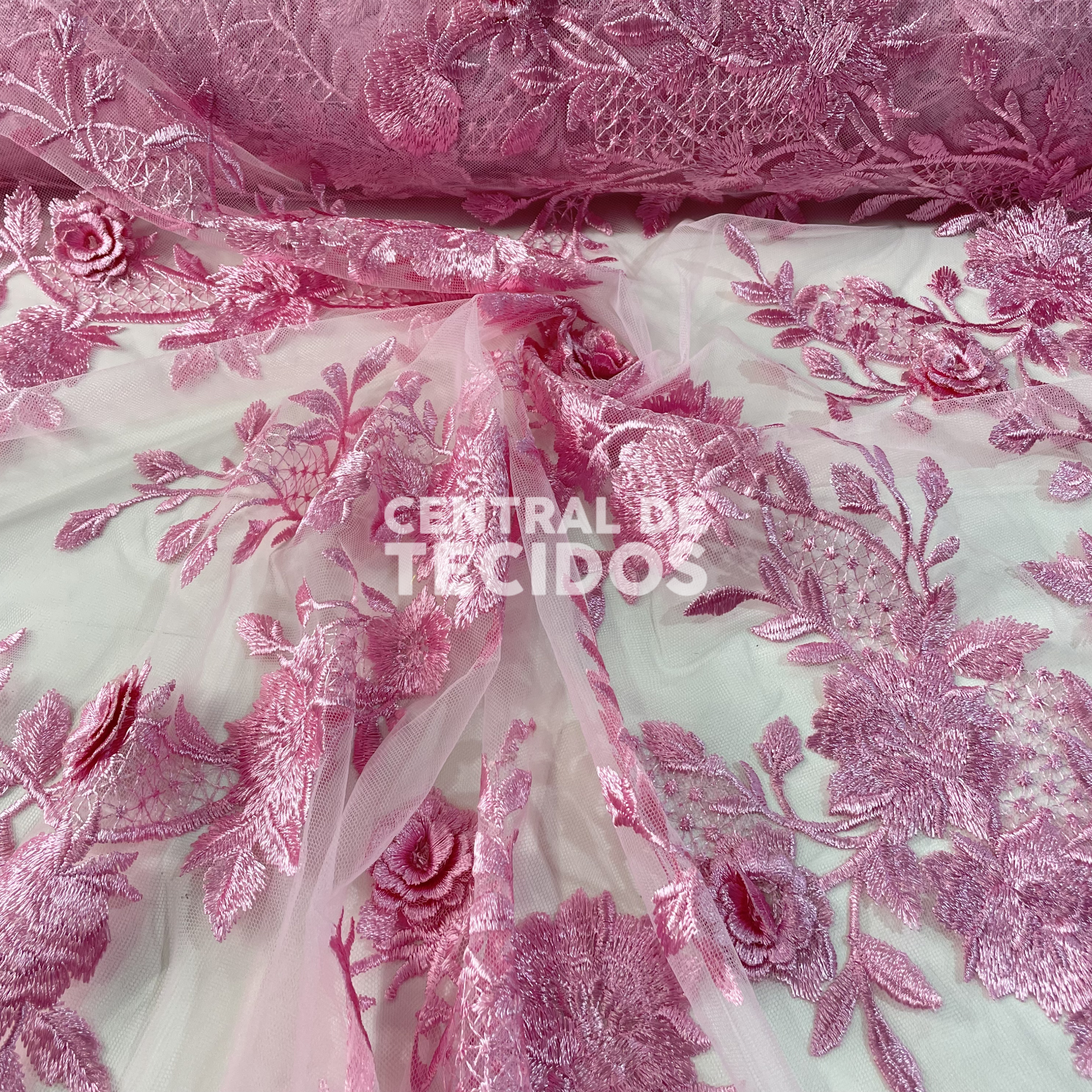 Tule Bordado 3D Floral Rosa Bebê