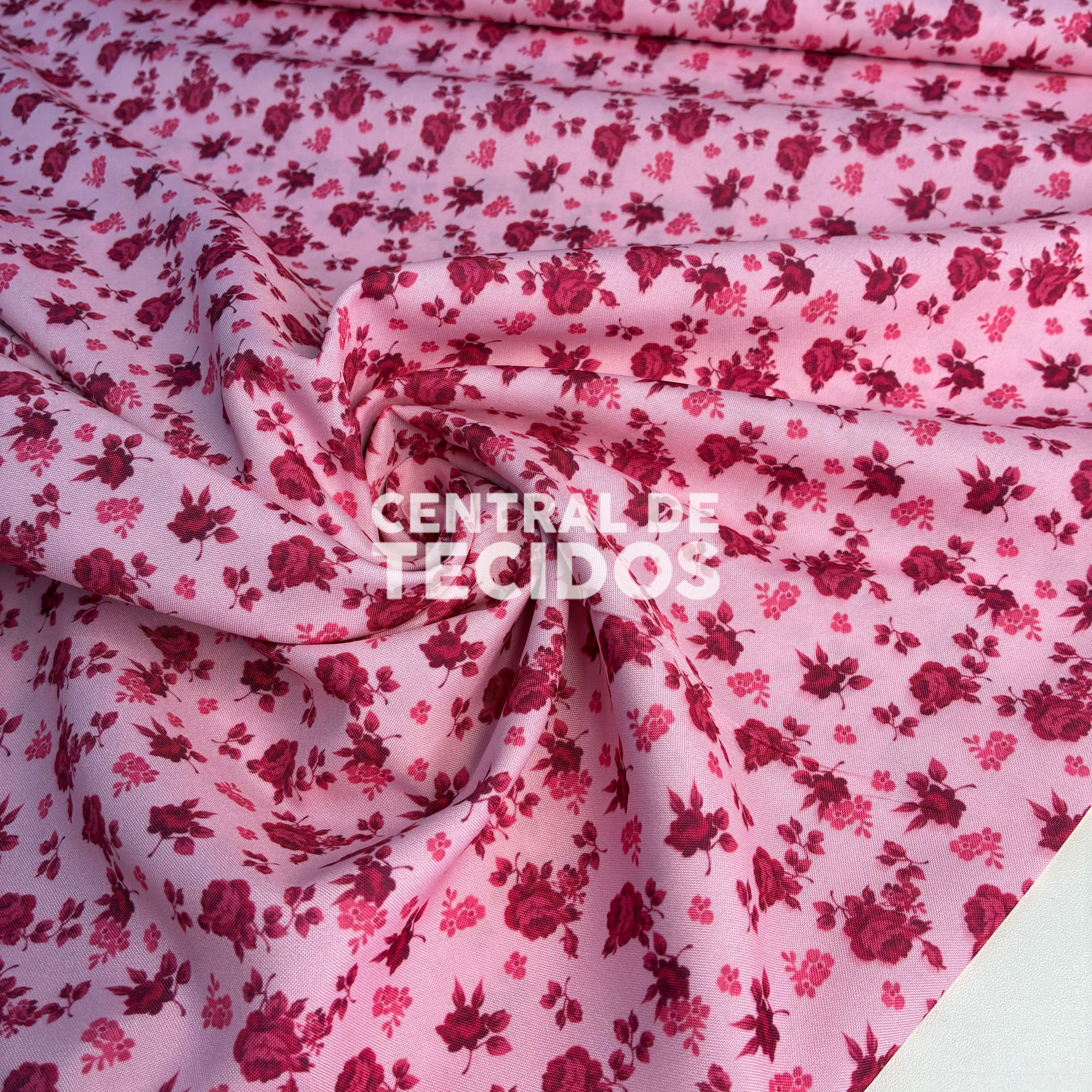Oxfordine Digital Rosas Vermelho Fundo Rosa