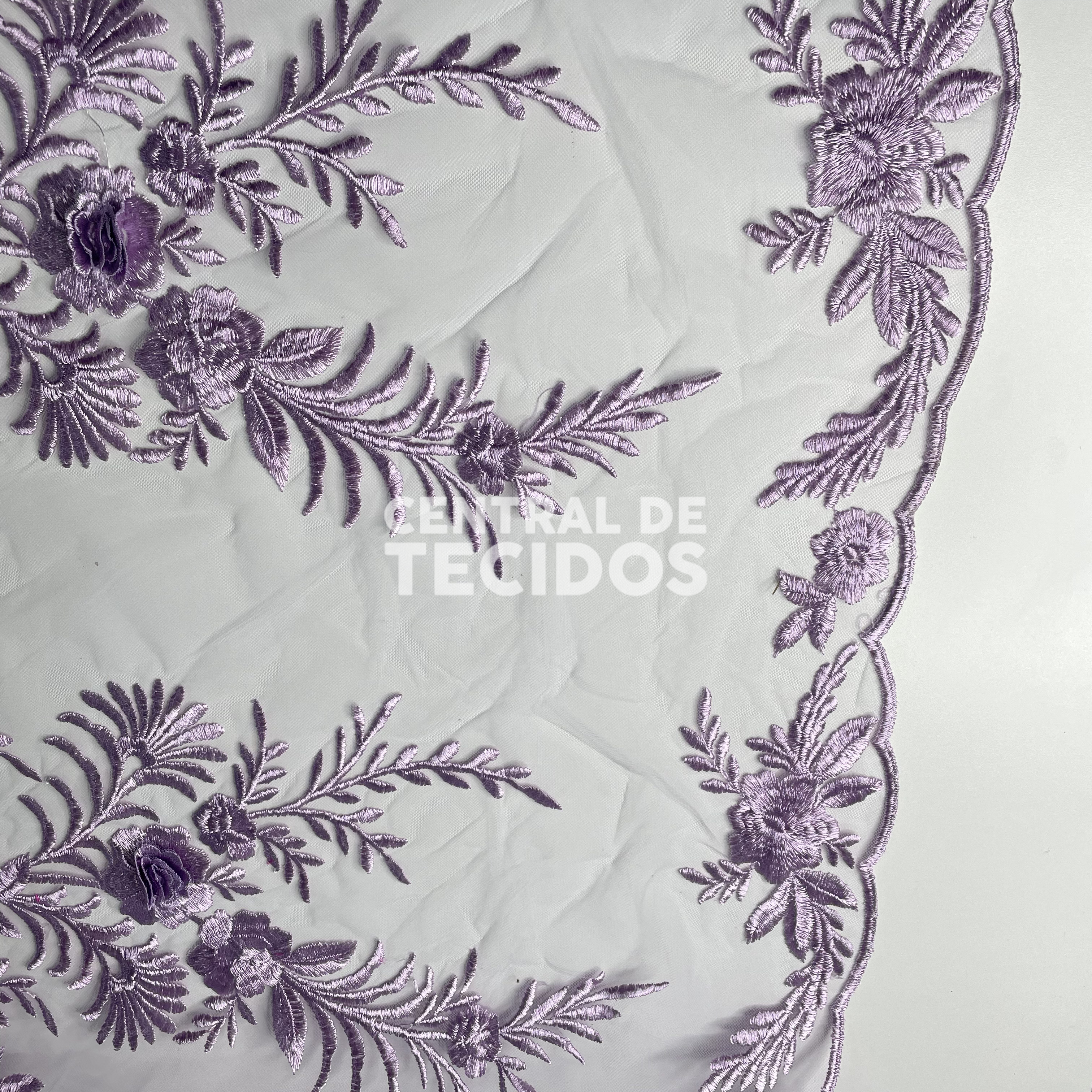Tule Bordado 3D Floral Lilás