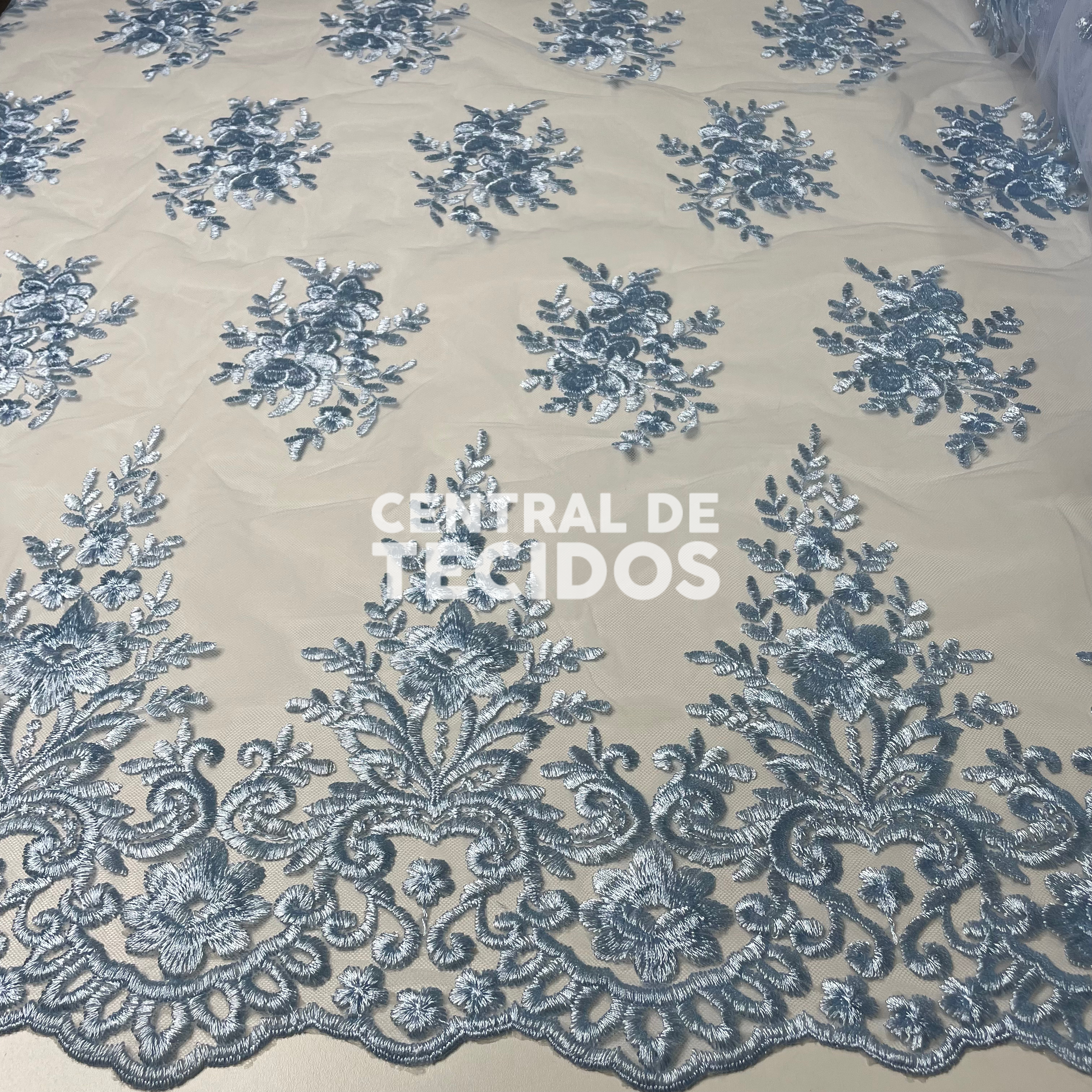 Tule Bordado Juliana Azul Bebê
