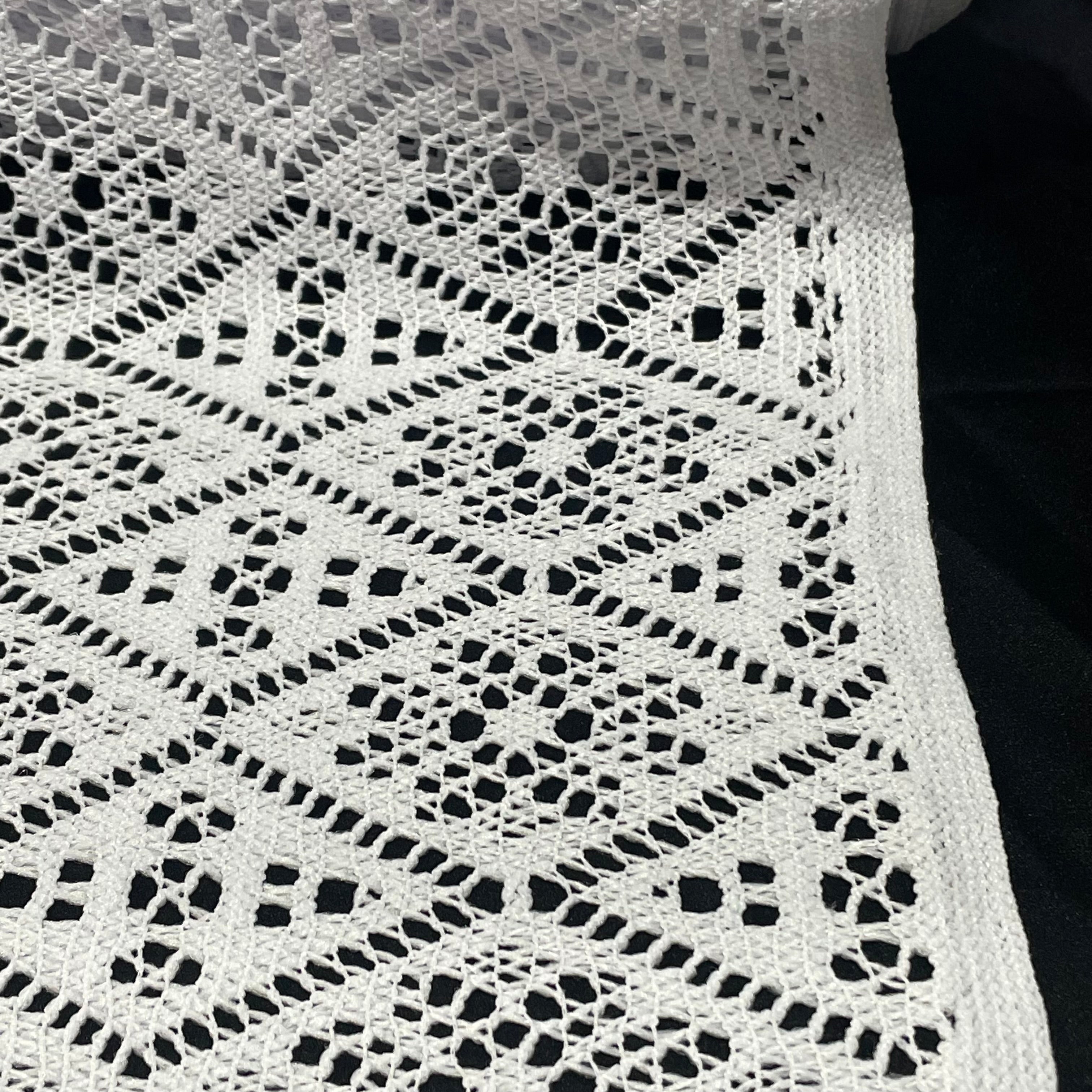 Renda Crochet Losangos Branca