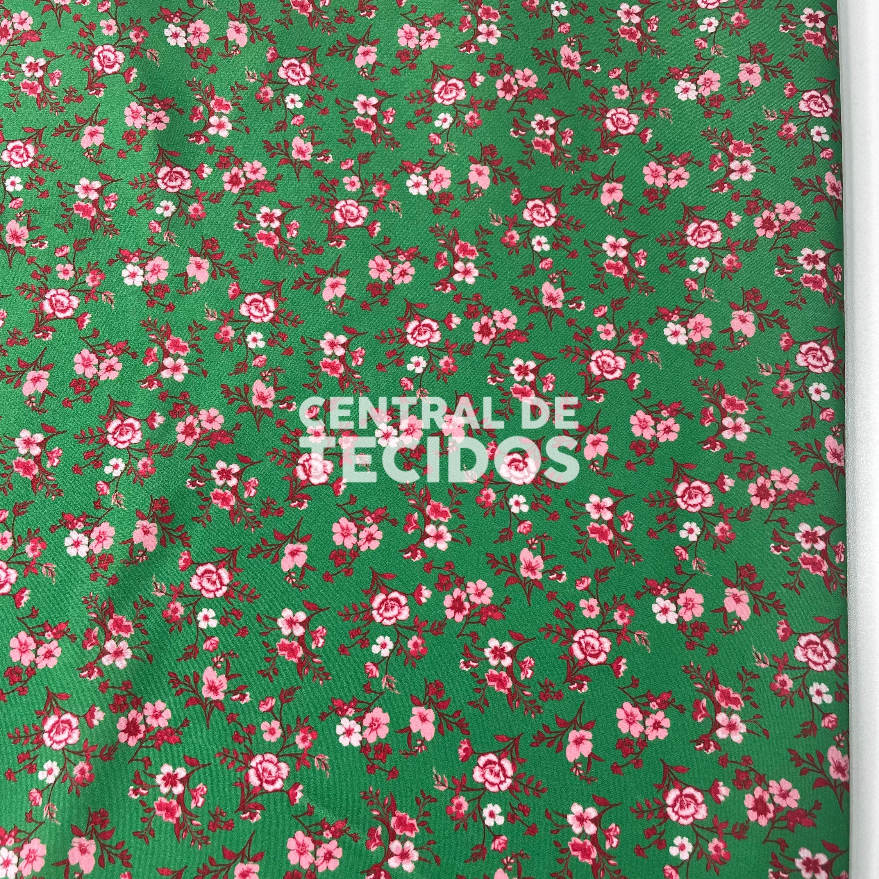 Microtel Digital Floral Rosa Fundo Verde