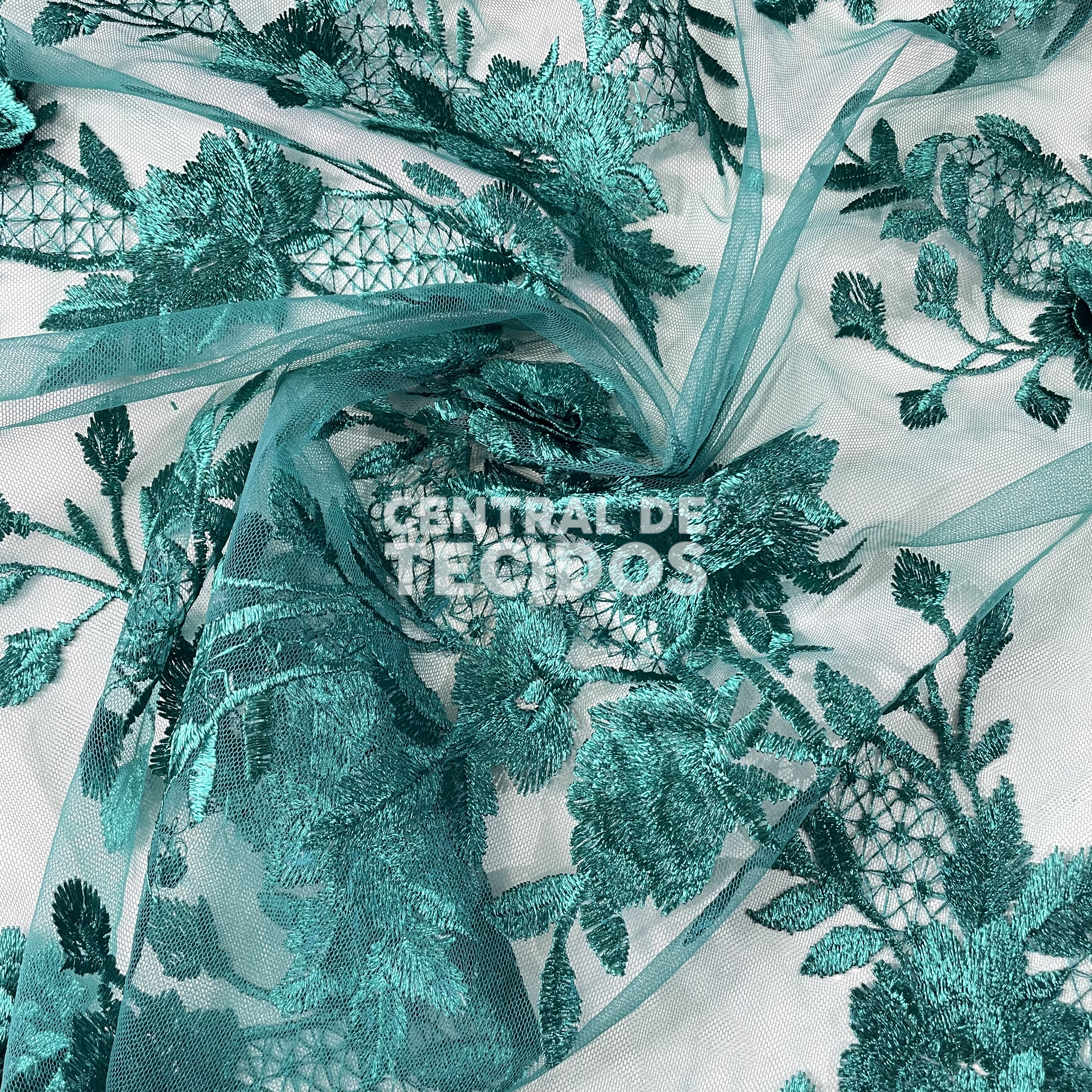 Tule Bordado 3D Floral Verde Floresta