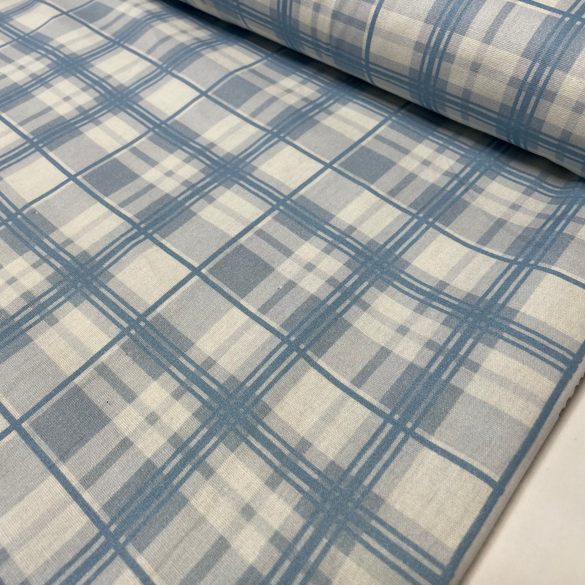 Tricoline Estampado Xadrez Azul