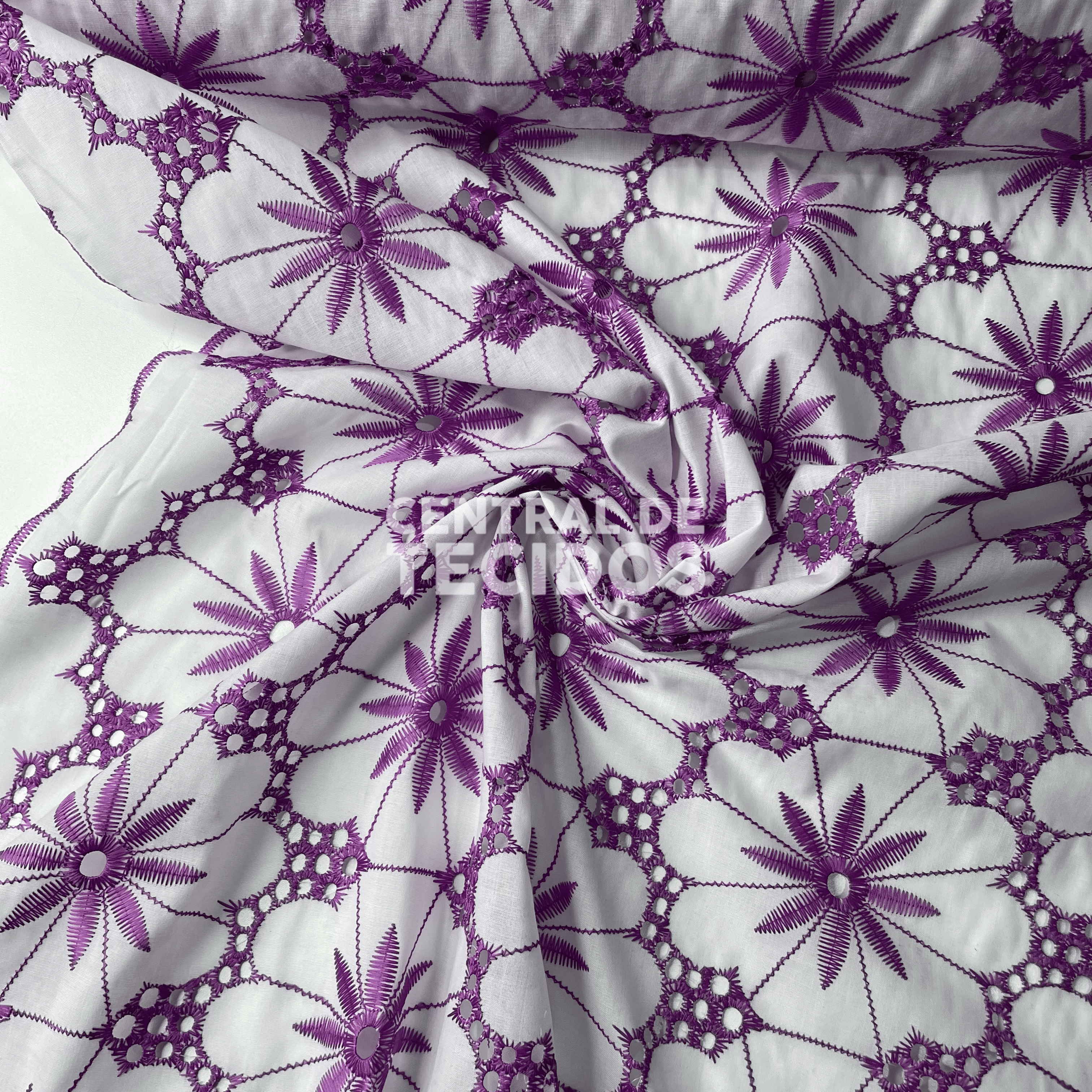 Laise Bordado Branco e Roxo