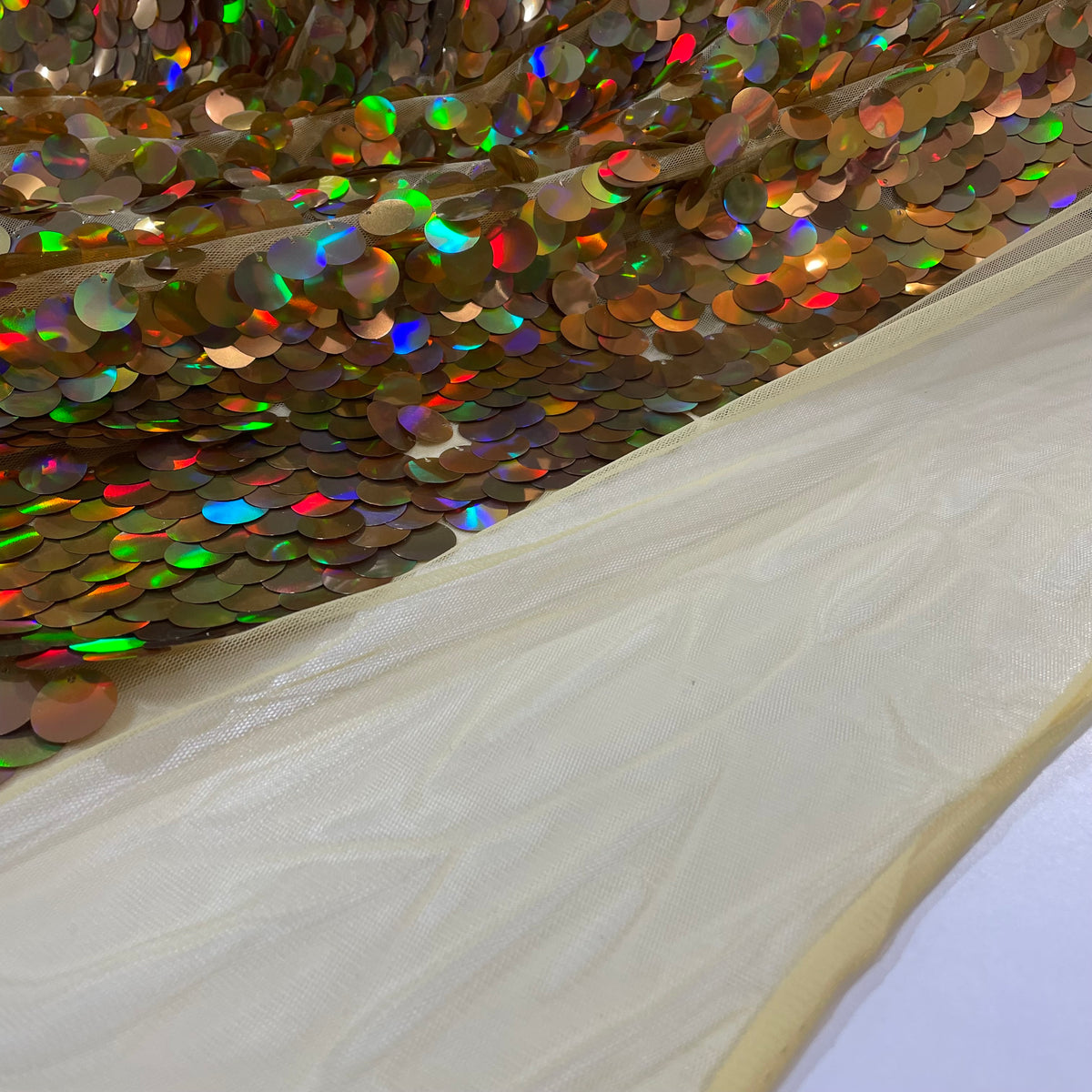 Paetê Majestic Holográfico Dourado
