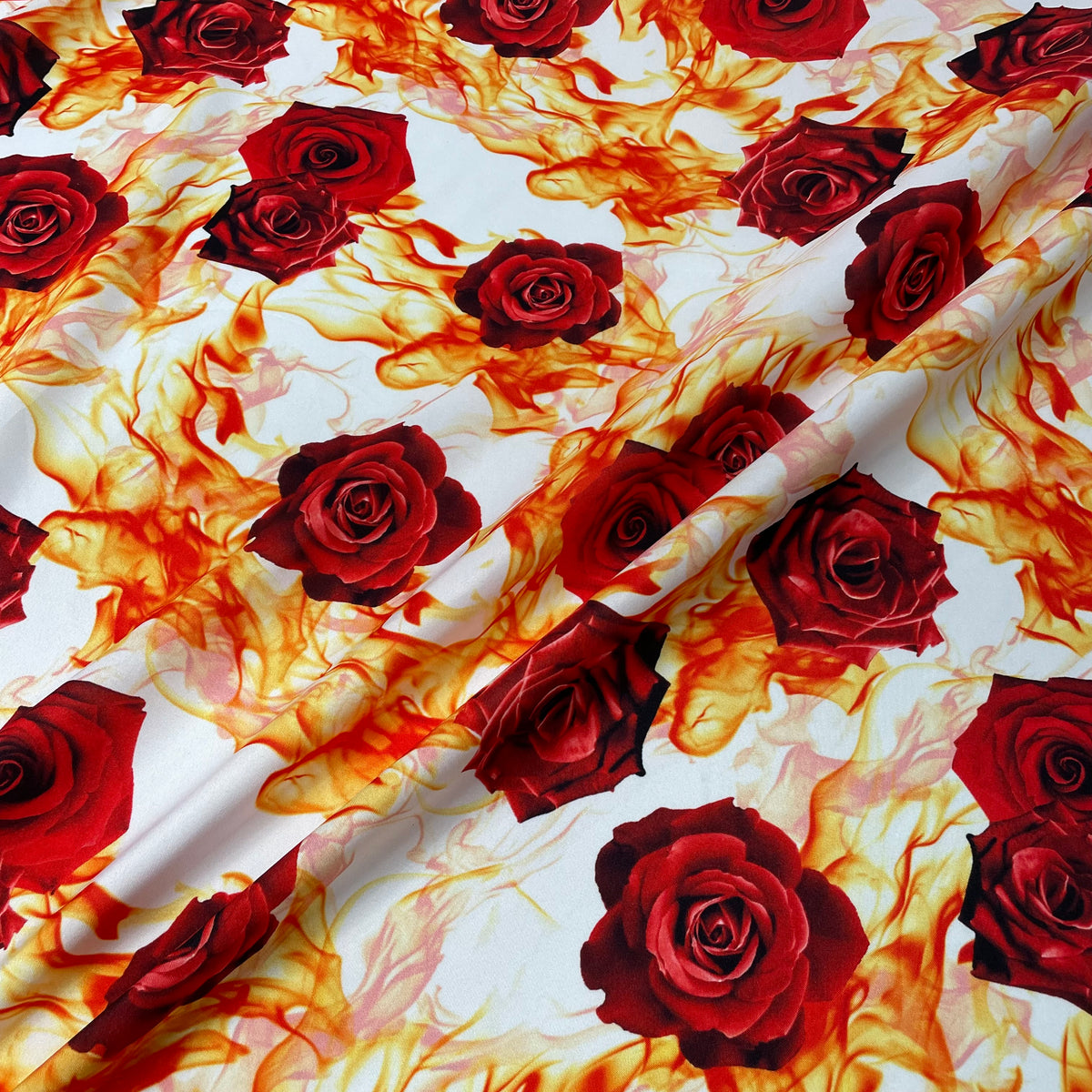 Oxford Digital Rosas e Fogo Fundo Branco