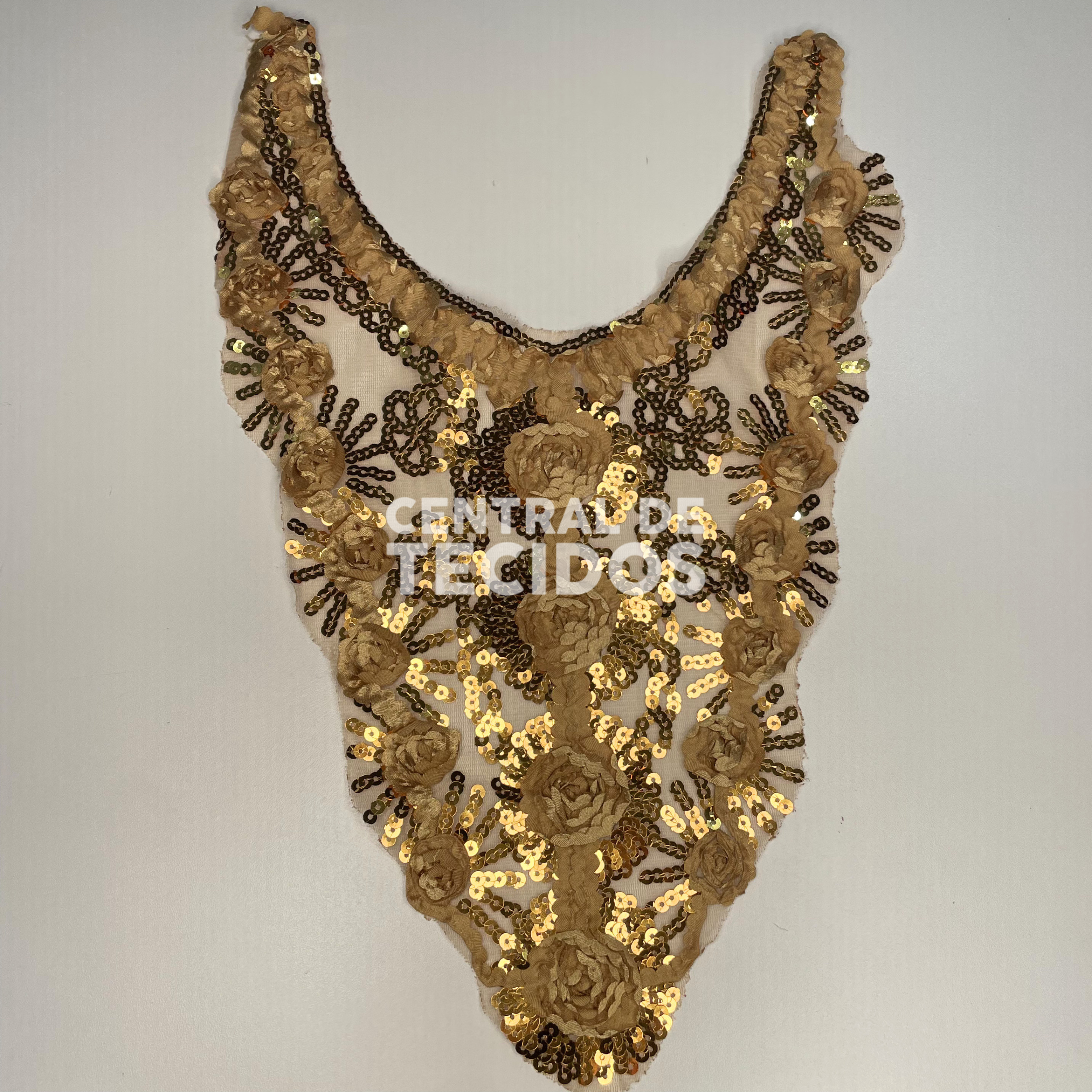 Gola Bordada Paetês Dourado