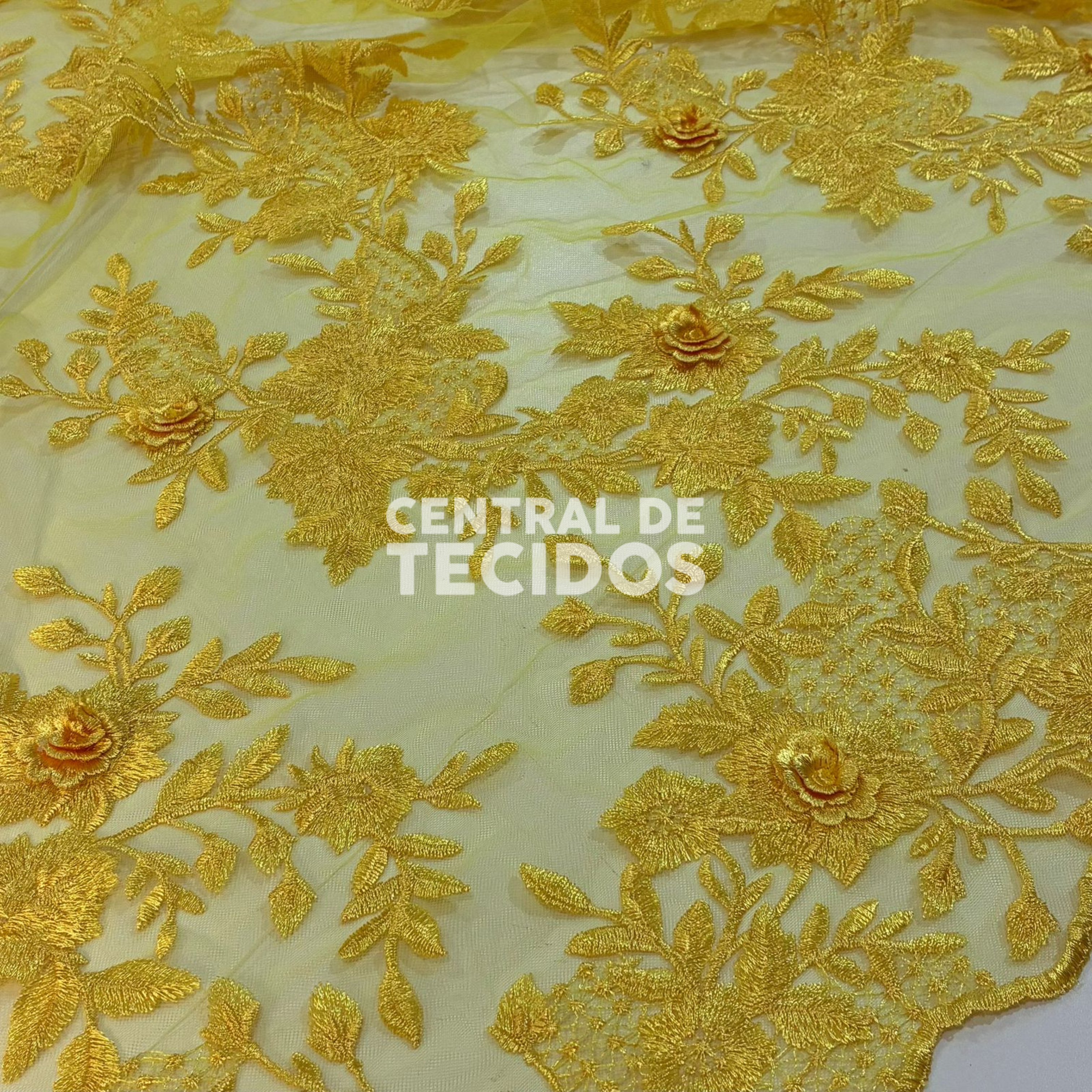 Tule Bordado London 3D Floral Amarelo Ouro