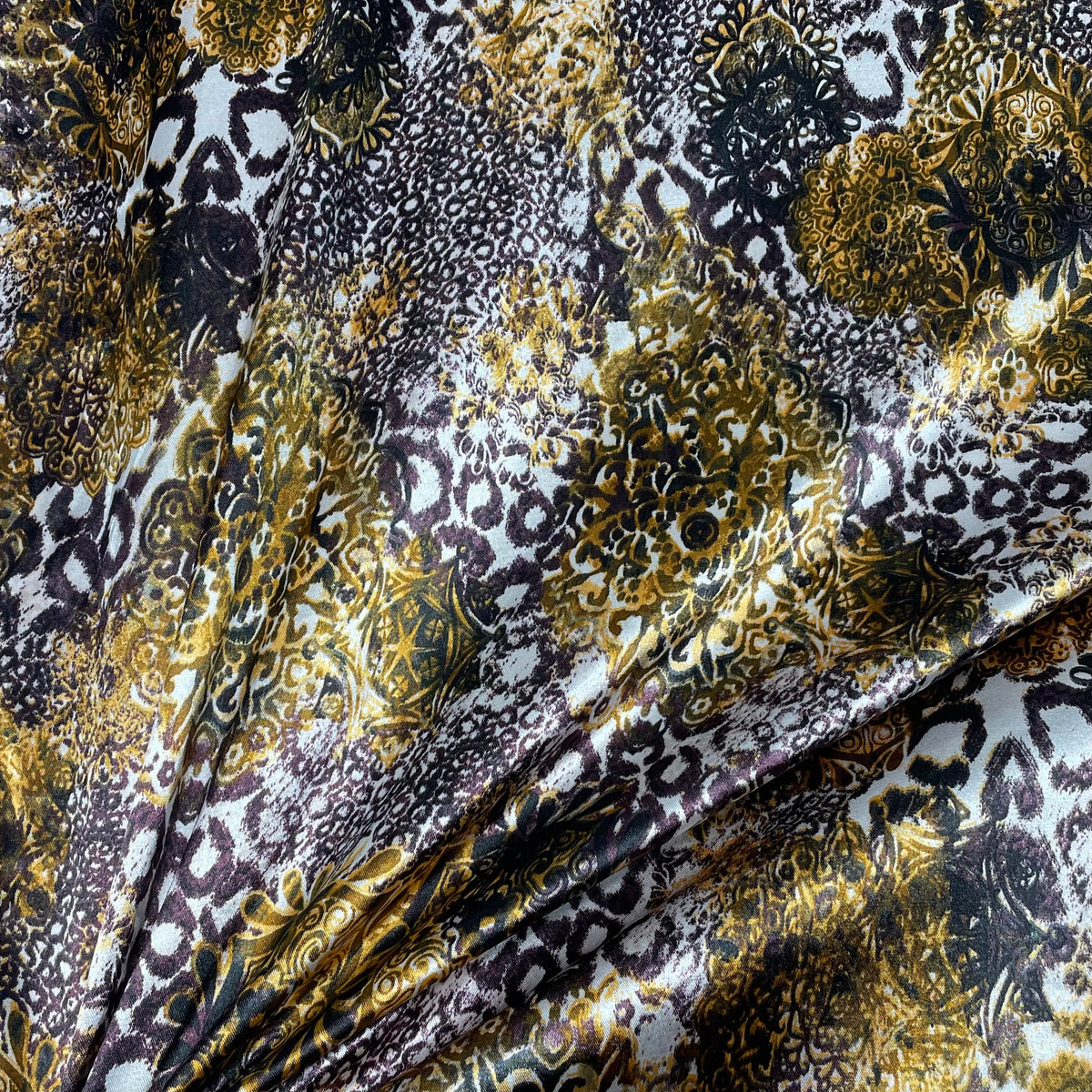 Cetim Estampado Animal Print Dourado