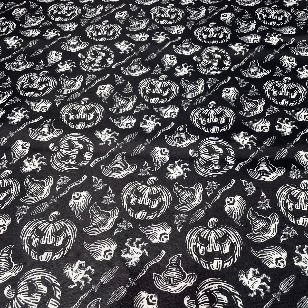 Microtel Digital Halloween 08