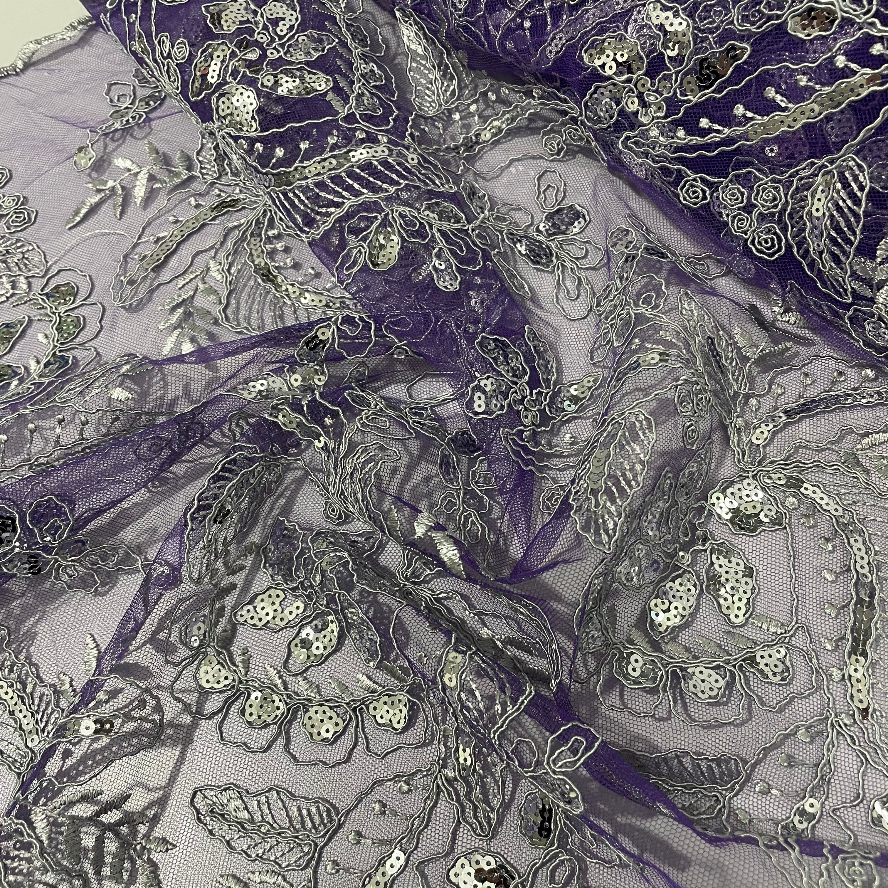 Tule Bordado Soho Metalic Prata e Roxo