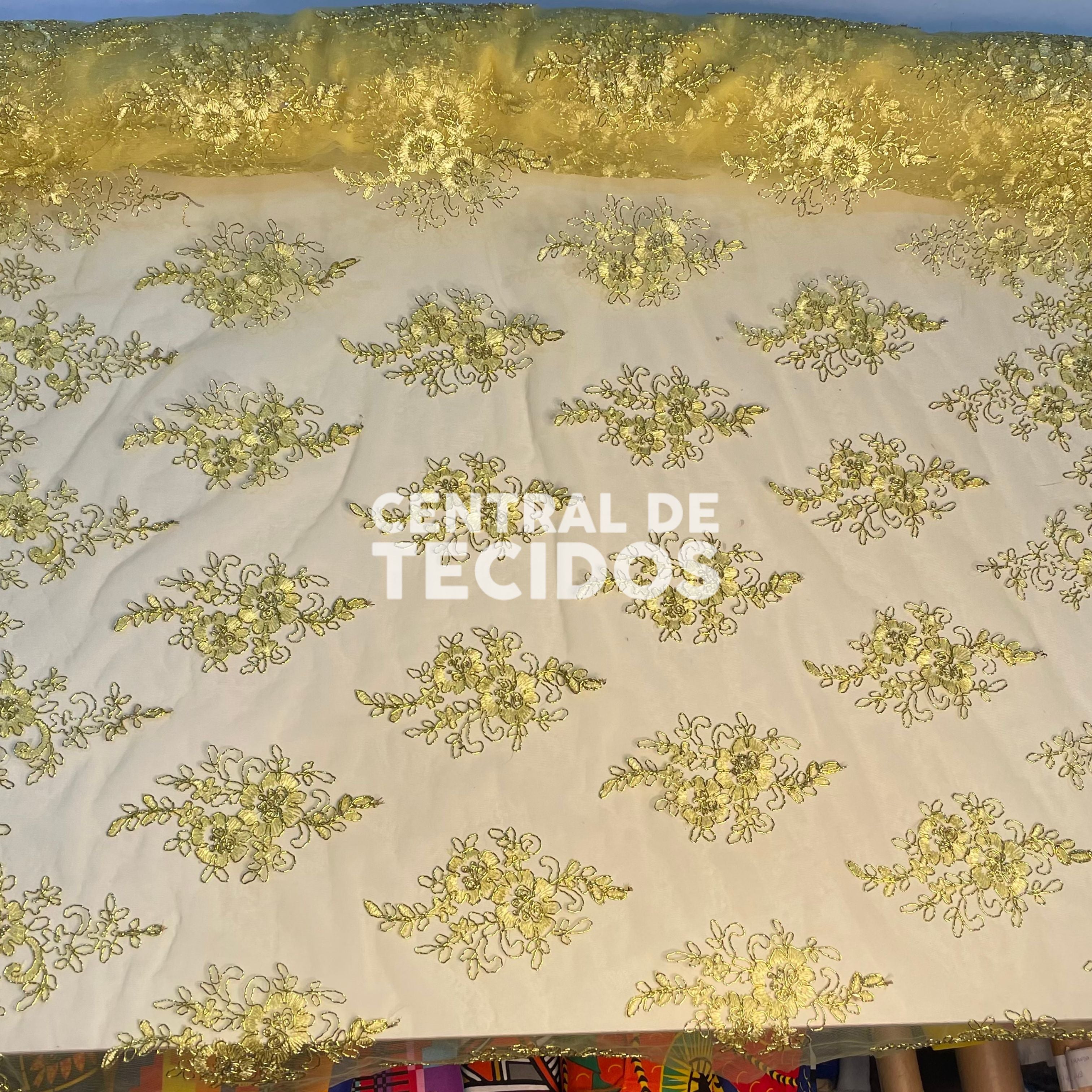 Tule Bordado Metalic Amarelo Ouro