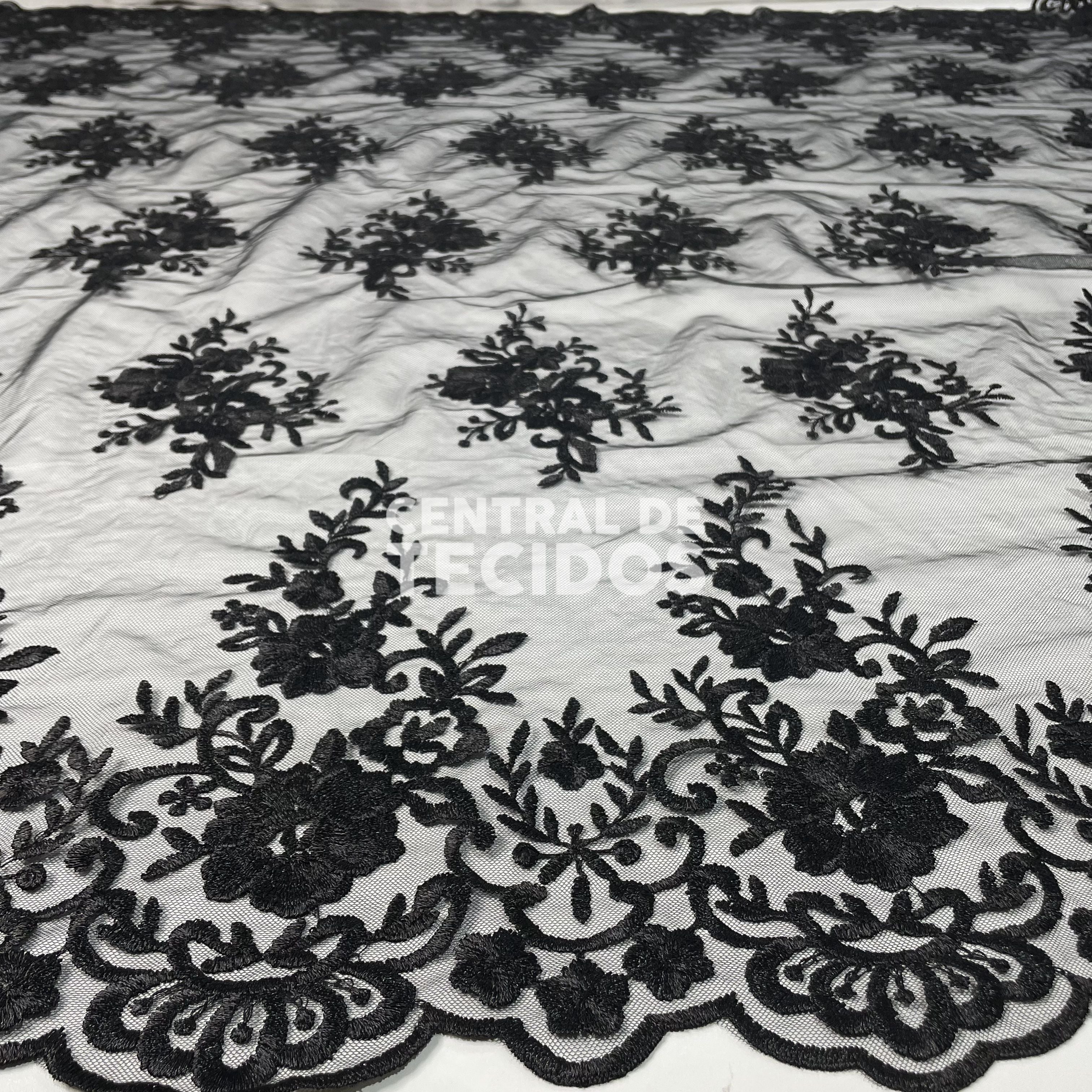 Tule Bordado Juliana Preto