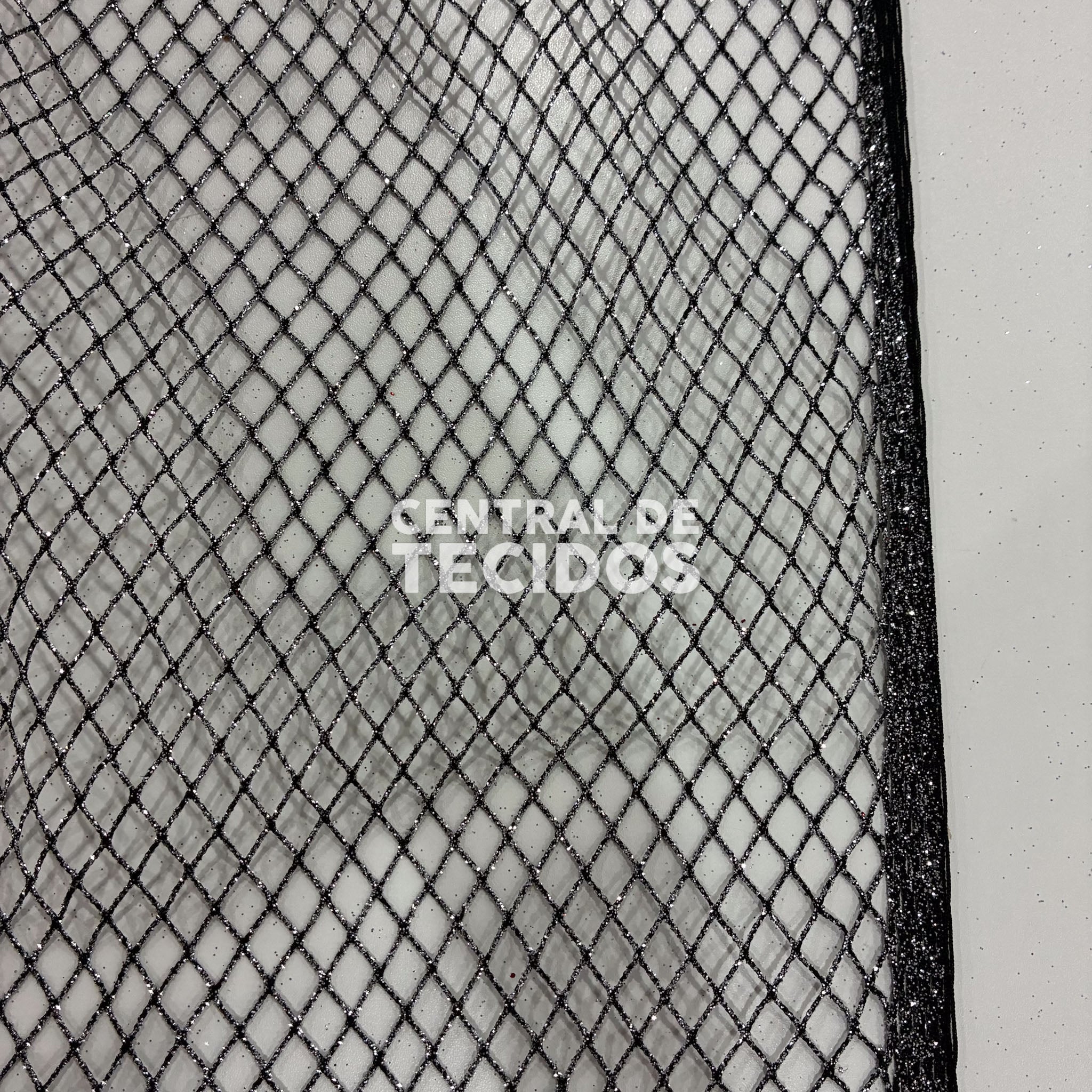 Tela Arrastão Glitter Preta e Prata