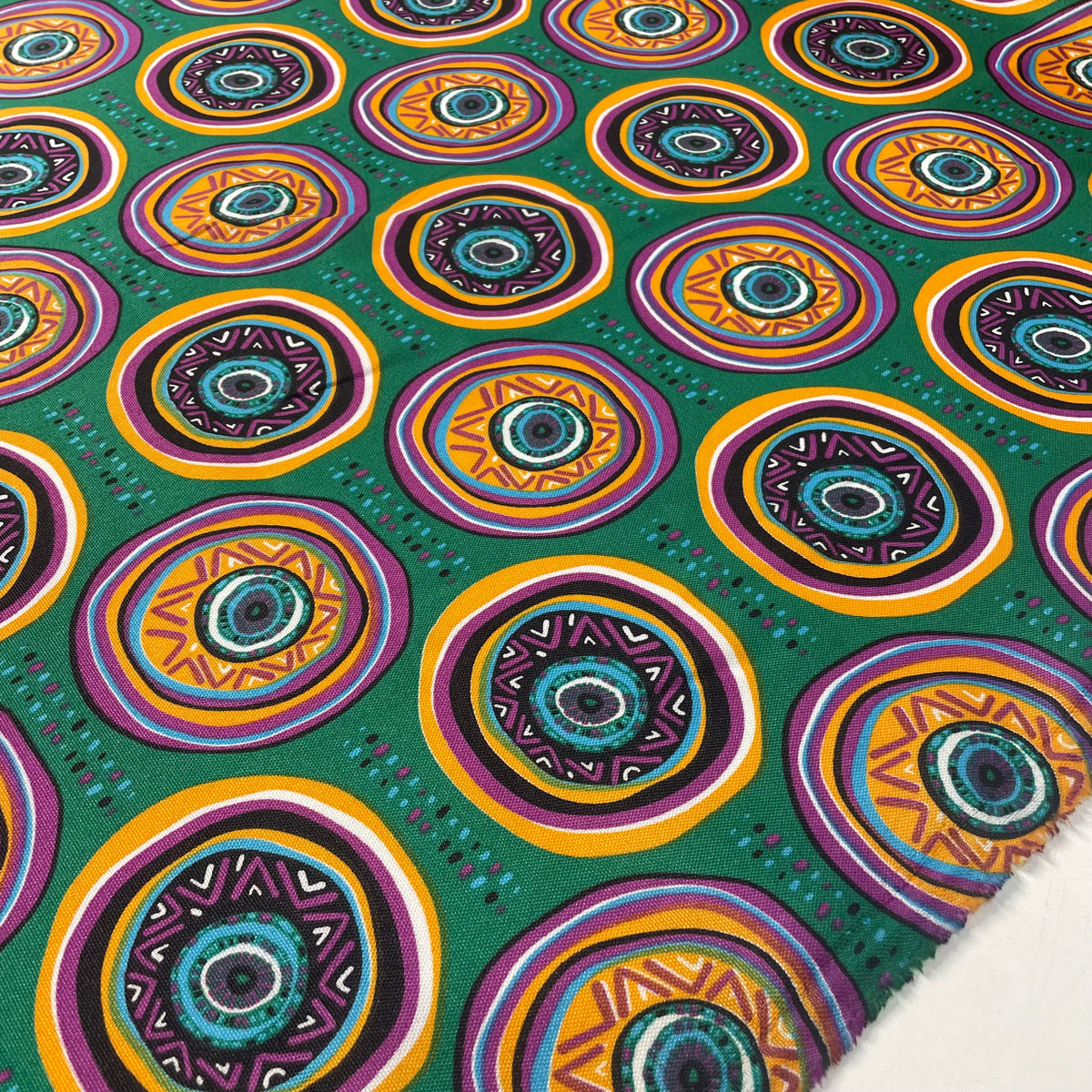 Oxford Afro Círculos Vibrantes Fundo Verde