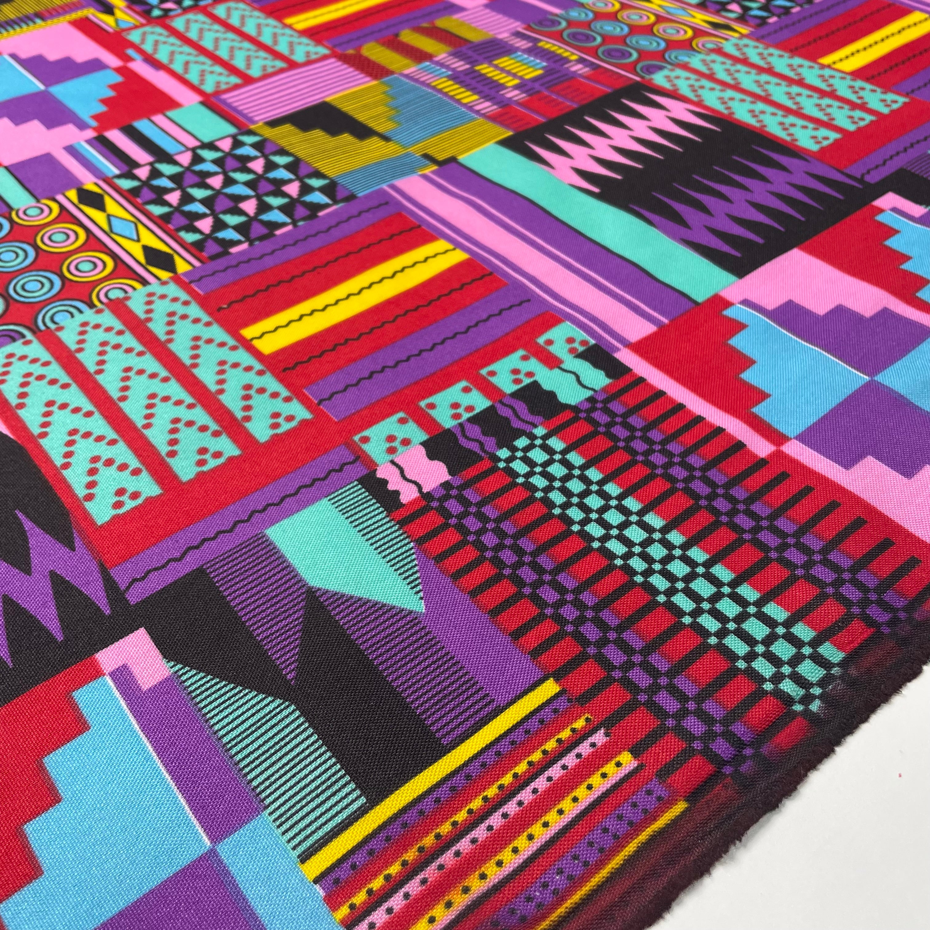 Oxford Étnico Patchwork Tribal Rosa e Roxo