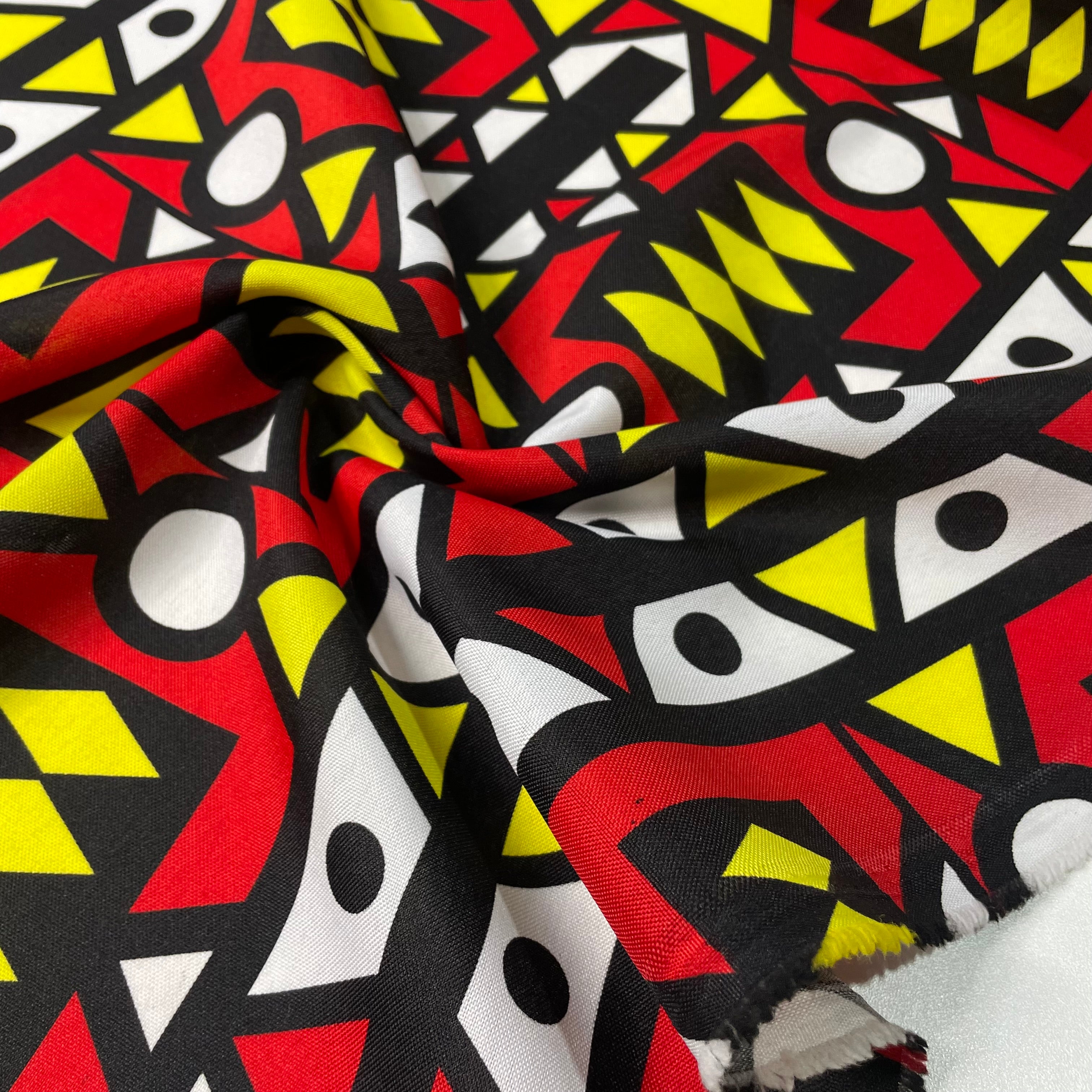 Oxford Étnico Geométrico Africano Amarelo e Vermelho