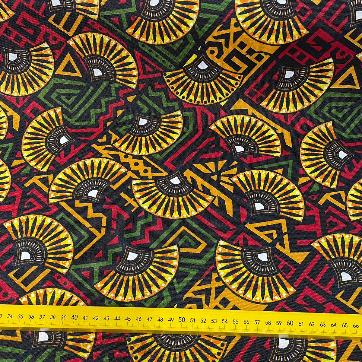 Oxford Afro Leques Dourados Fundo Preto