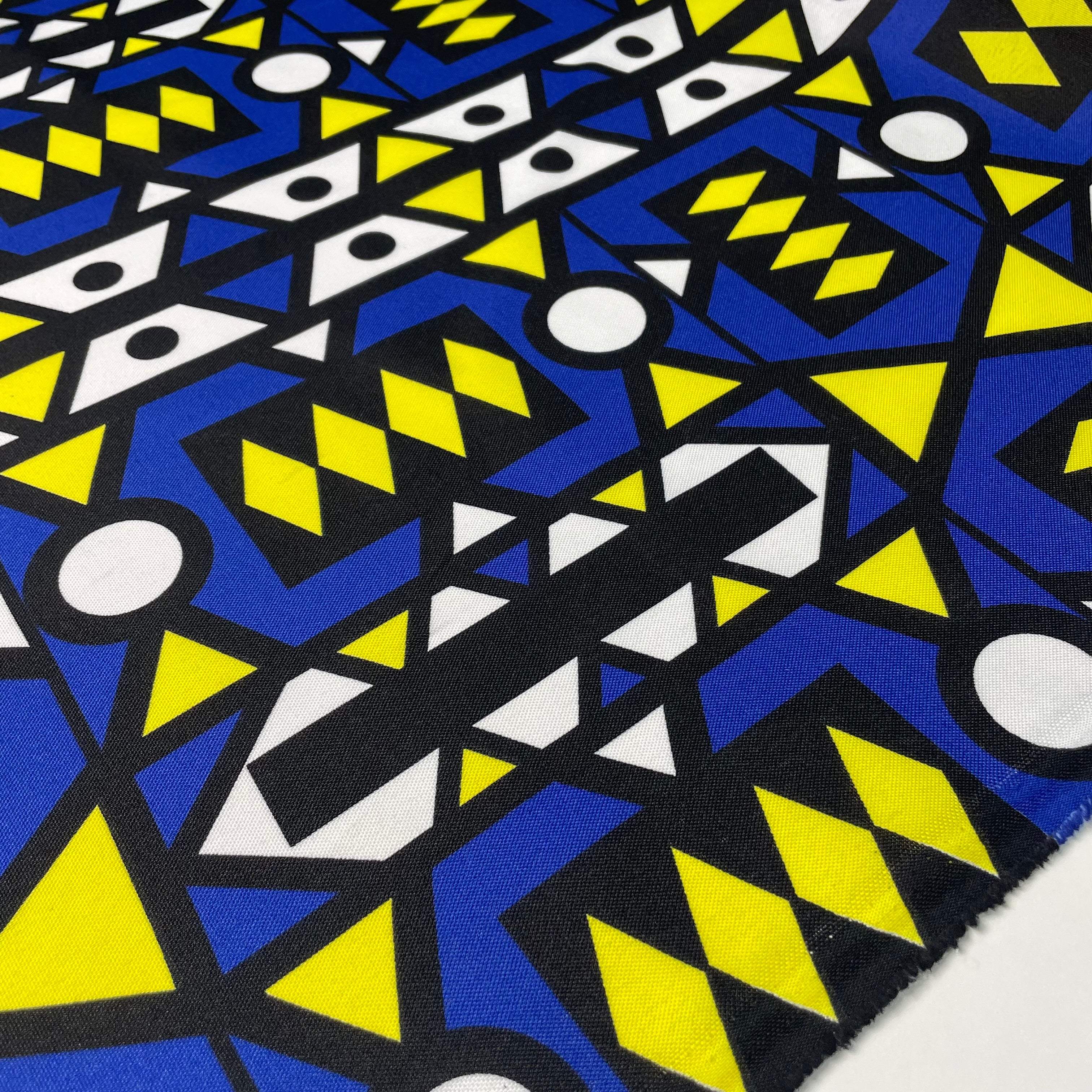 Oxford Étnico Geométrico Africano Amarelo e Azul