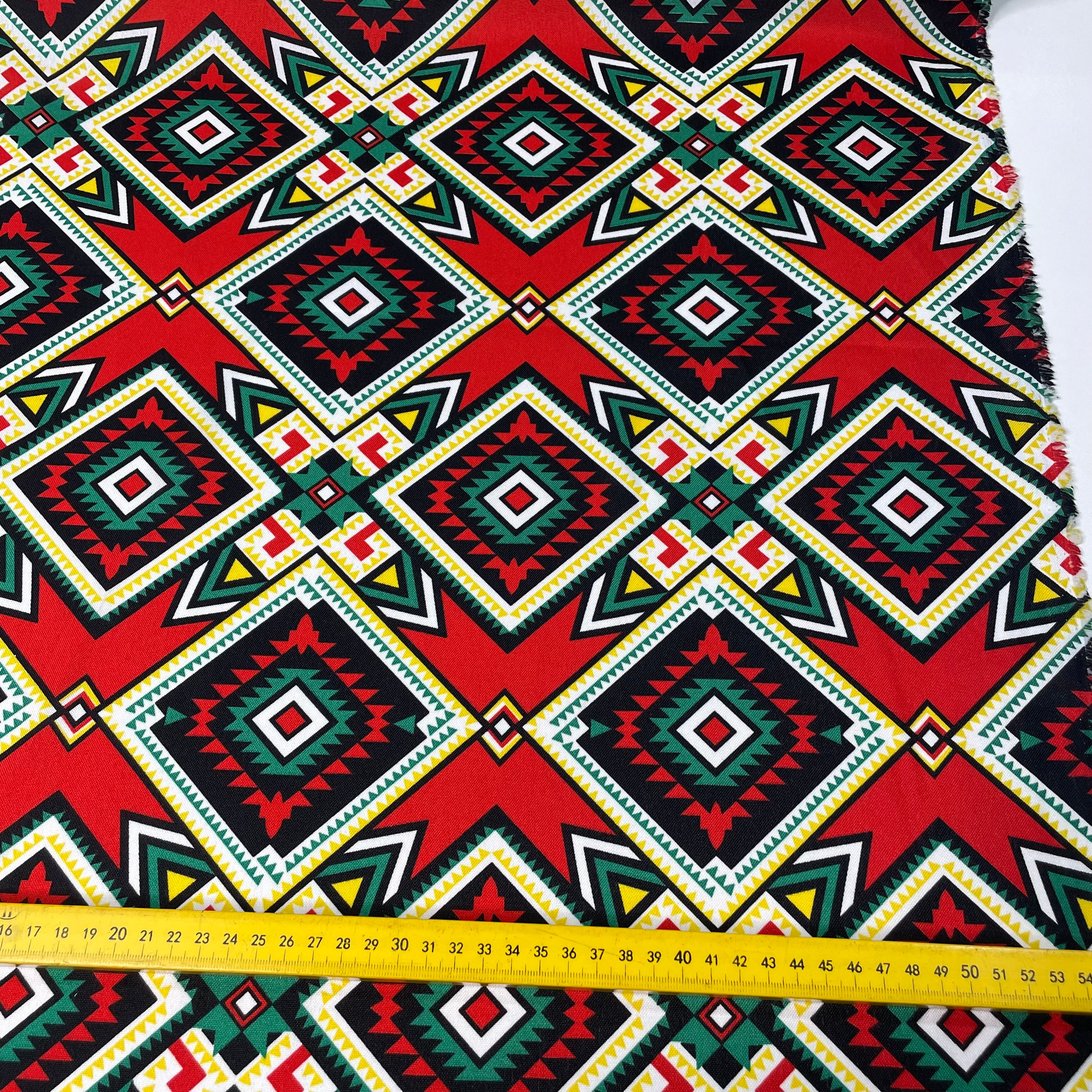 Oxford Étnico Mosaico Tribal Verde e Vermelho