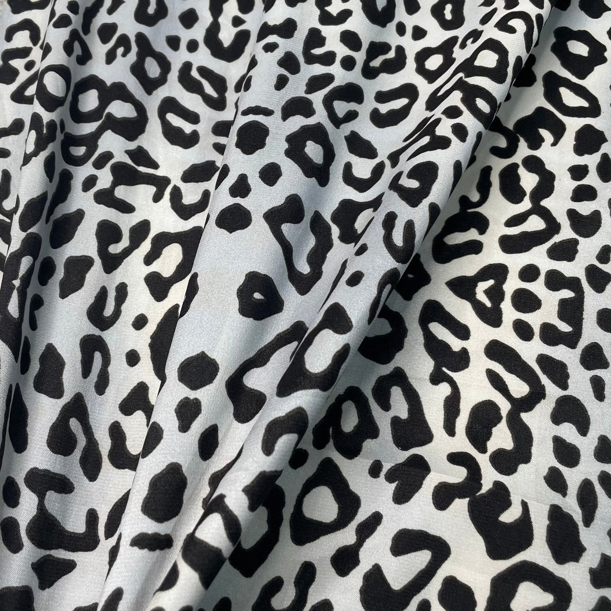 Cetim Estampado Animal Print Onça Clássica