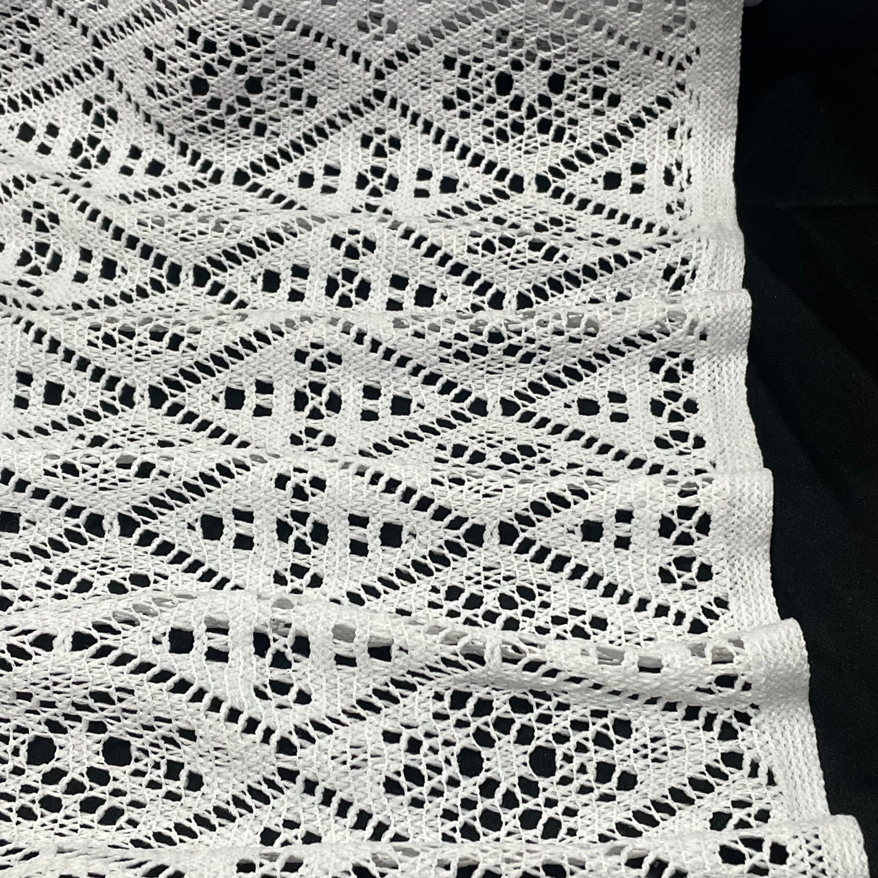 Renda Crochet Losangos Branca