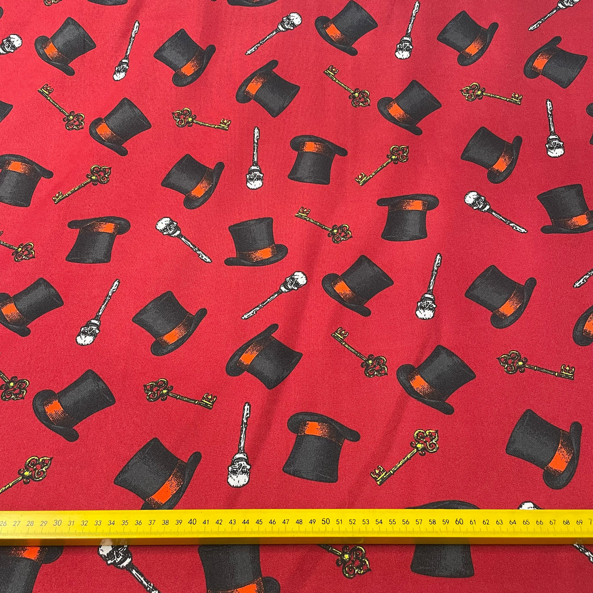 Oxford Afro Elementos de Exu Fundo Vermelho