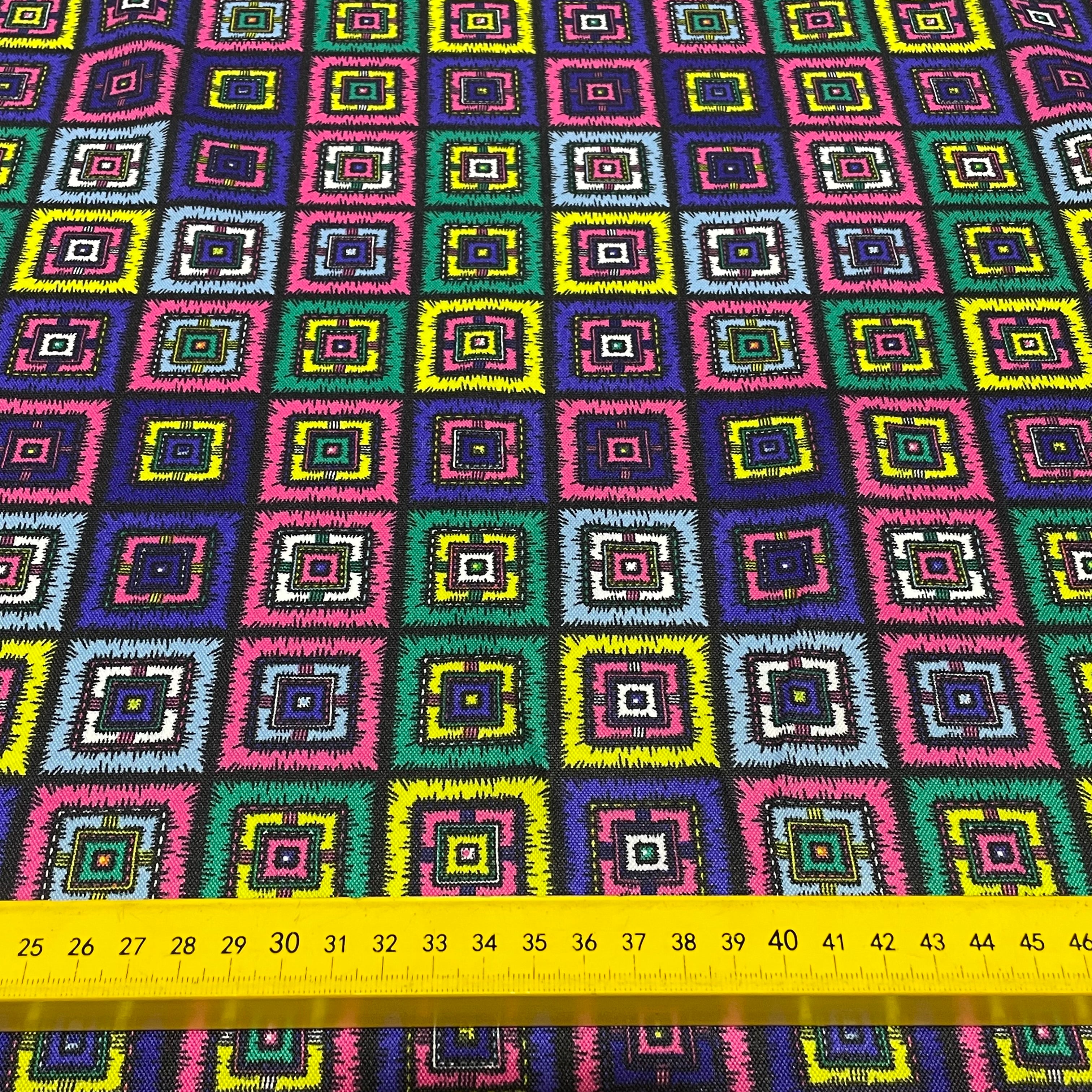 Oxford Étnico Geométrico Colorê