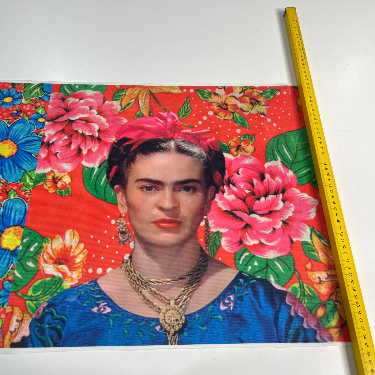 Veludo Suede Digital Frida Kahlo 01 50x50