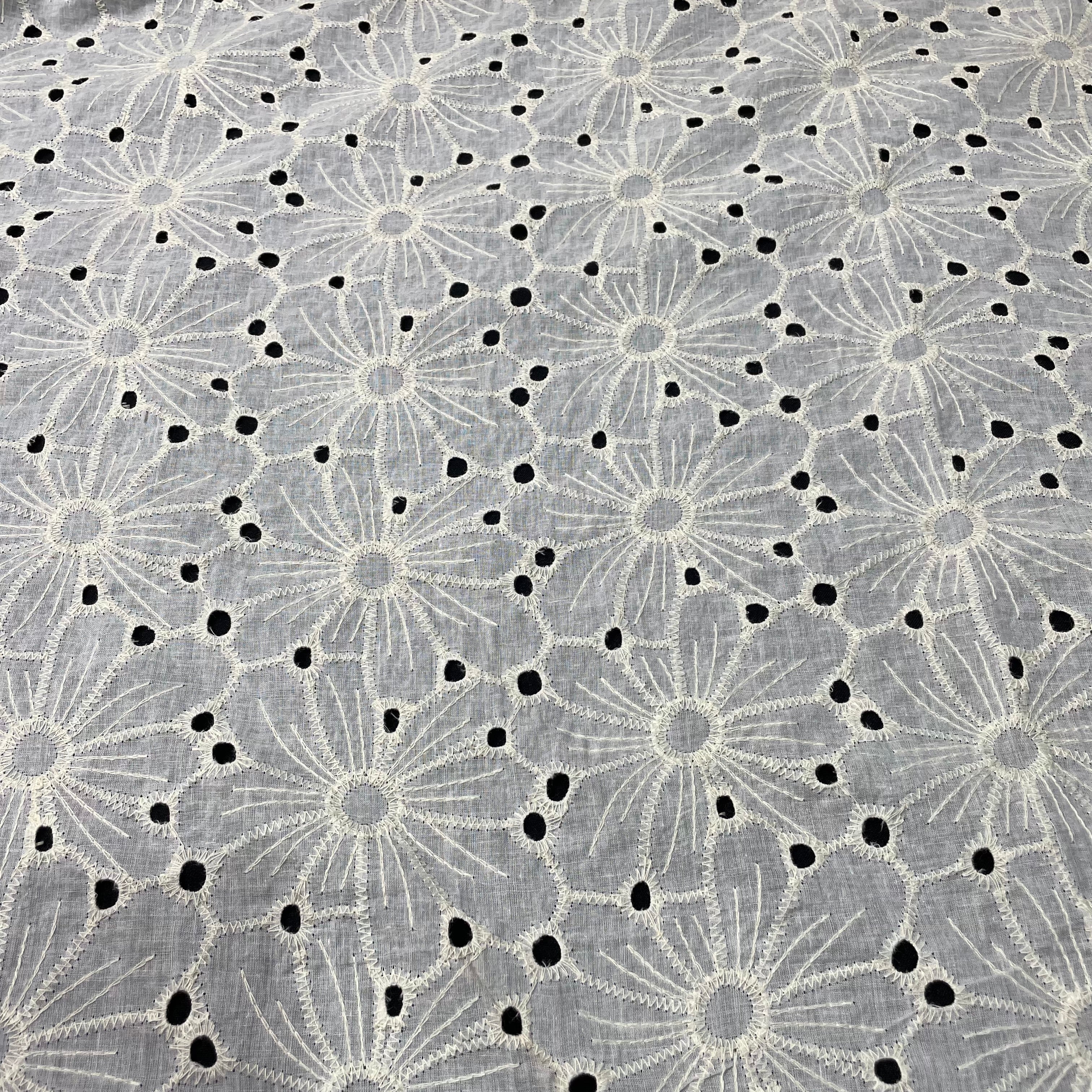Laise Bordado Bicolor 02