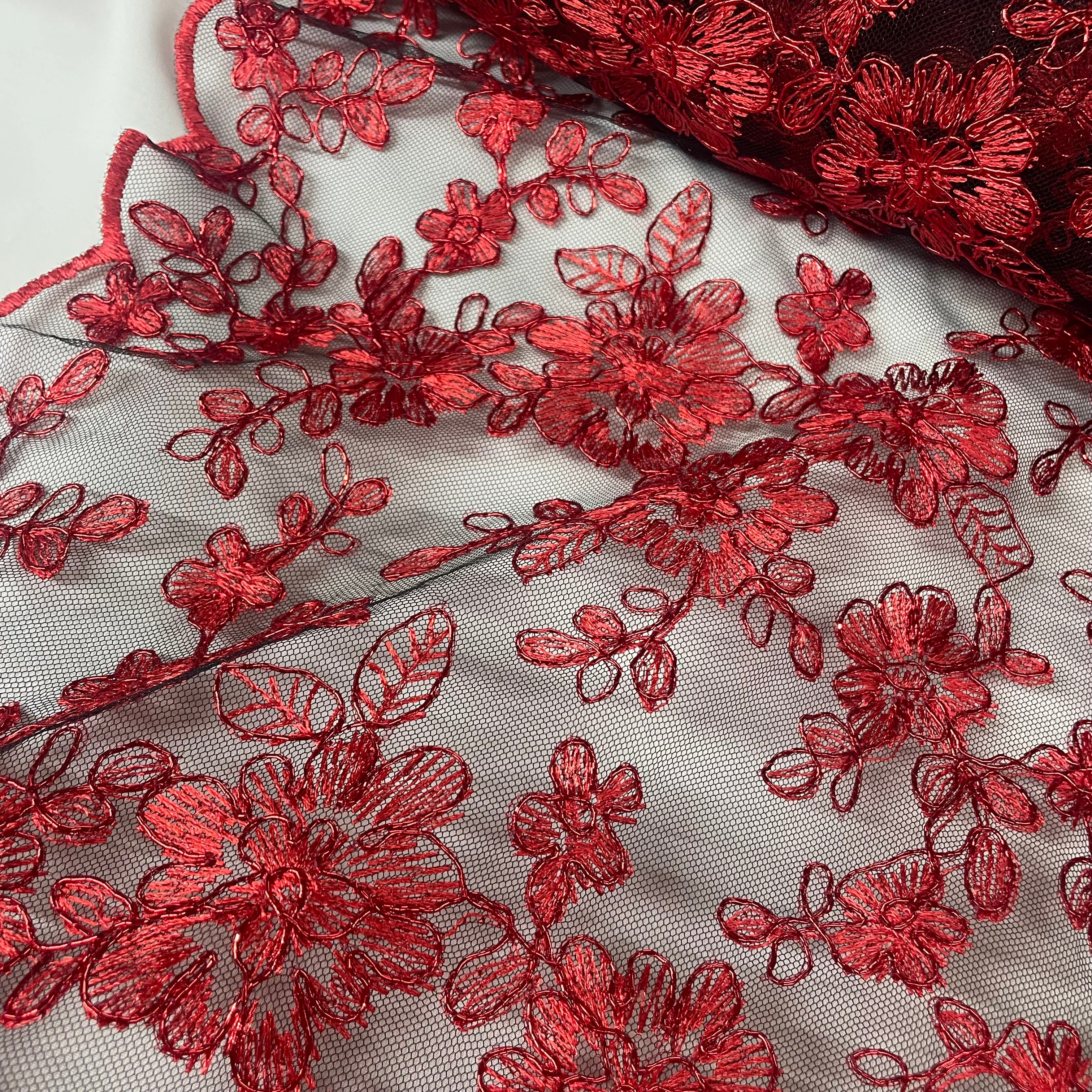 Tule Bordado Metálico GODESS 555 Vermelho e Preto