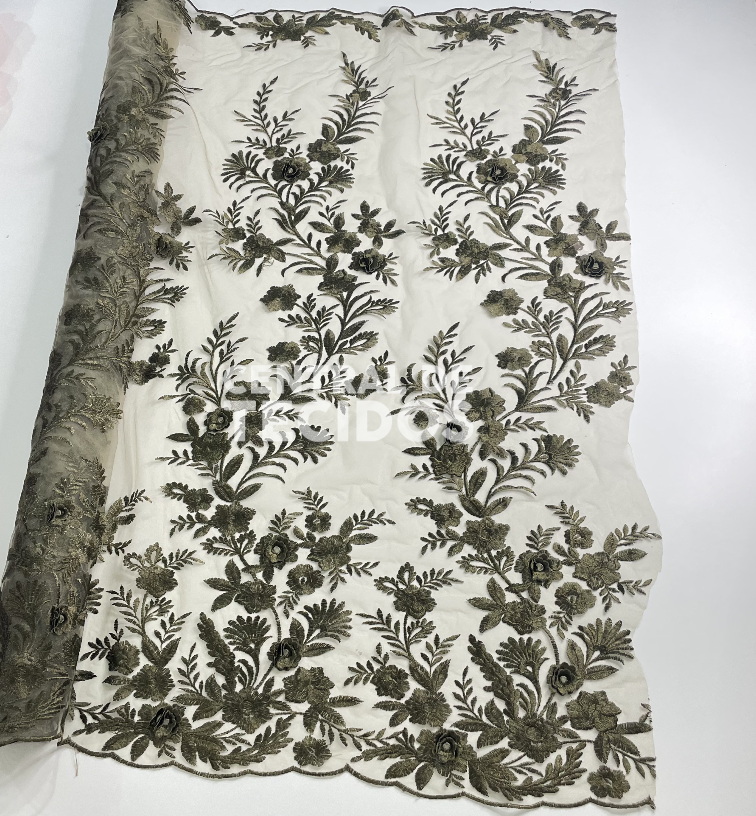 Tule Bordado London 3D Verde Musgo