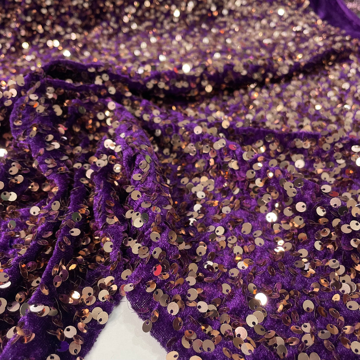 Veludo Paetê Degradê Roxo e Dourado