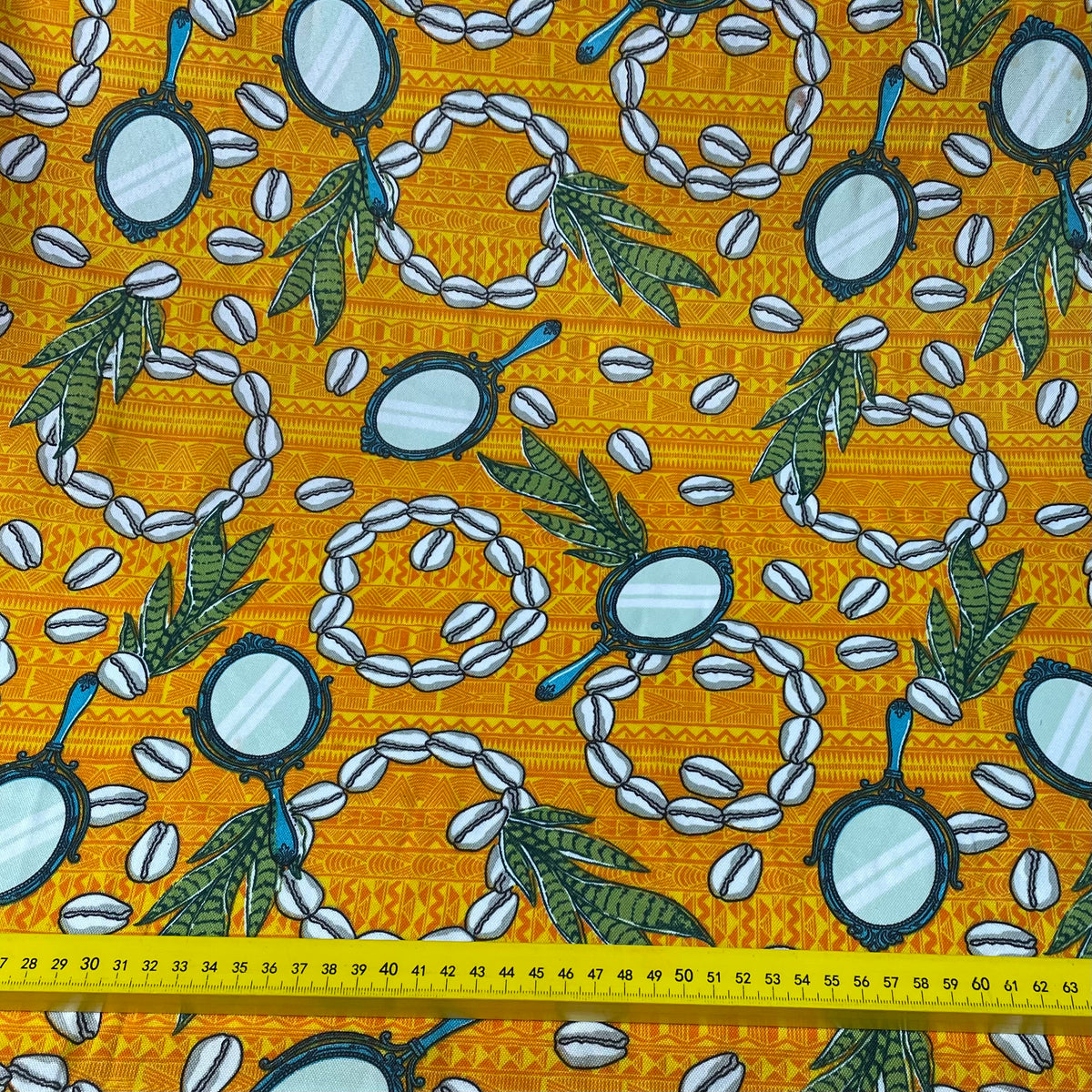 Oxford Afro Búzios e Espadas de São Jorge Fundo Amarelo