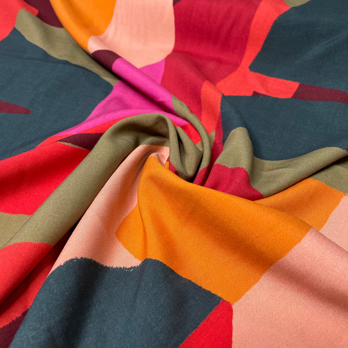Rayon Viscose Estampada 32