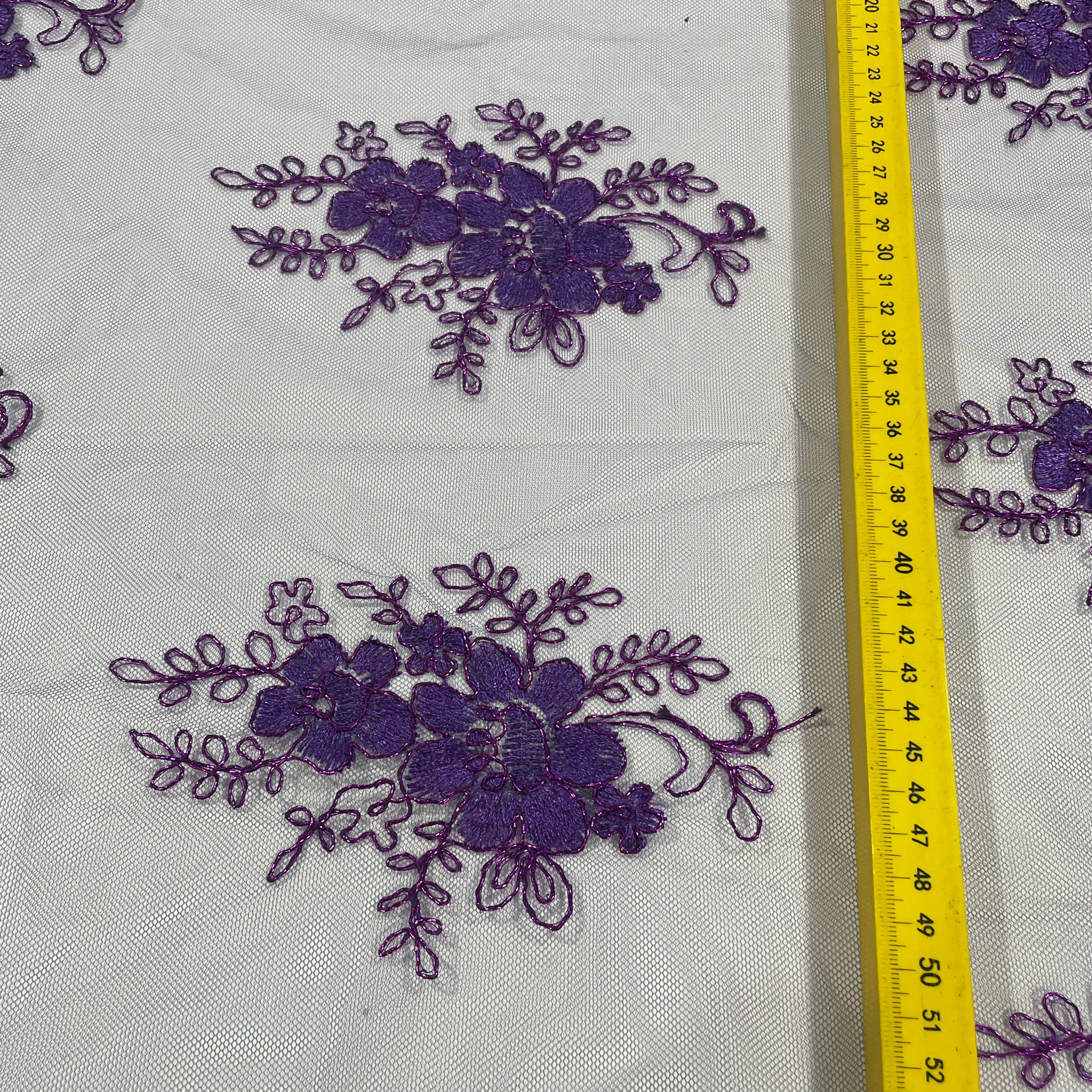 Tule Bordado Metalic Roxo