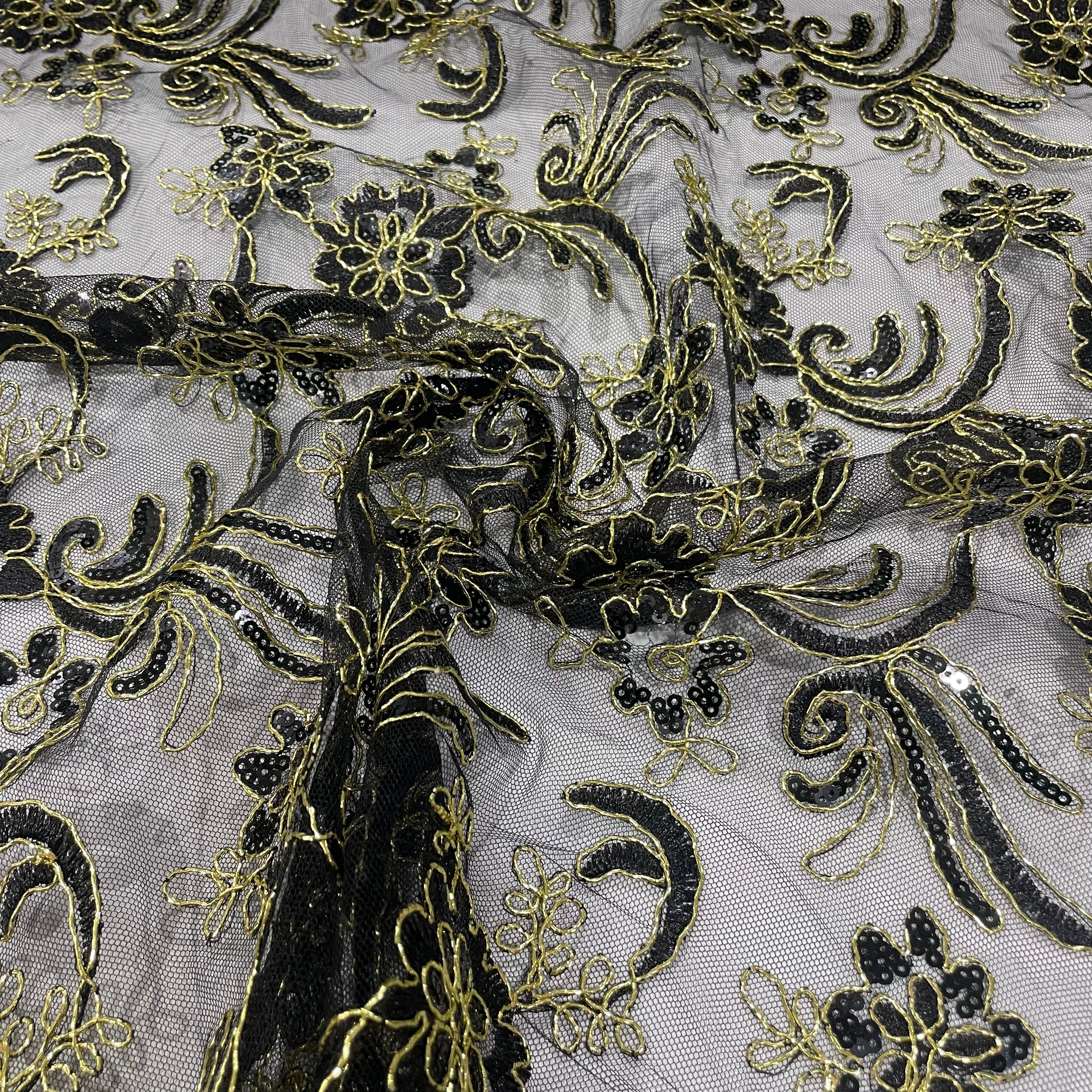 Tule Bordado Metálico GODESS 668 Preto e Dourado