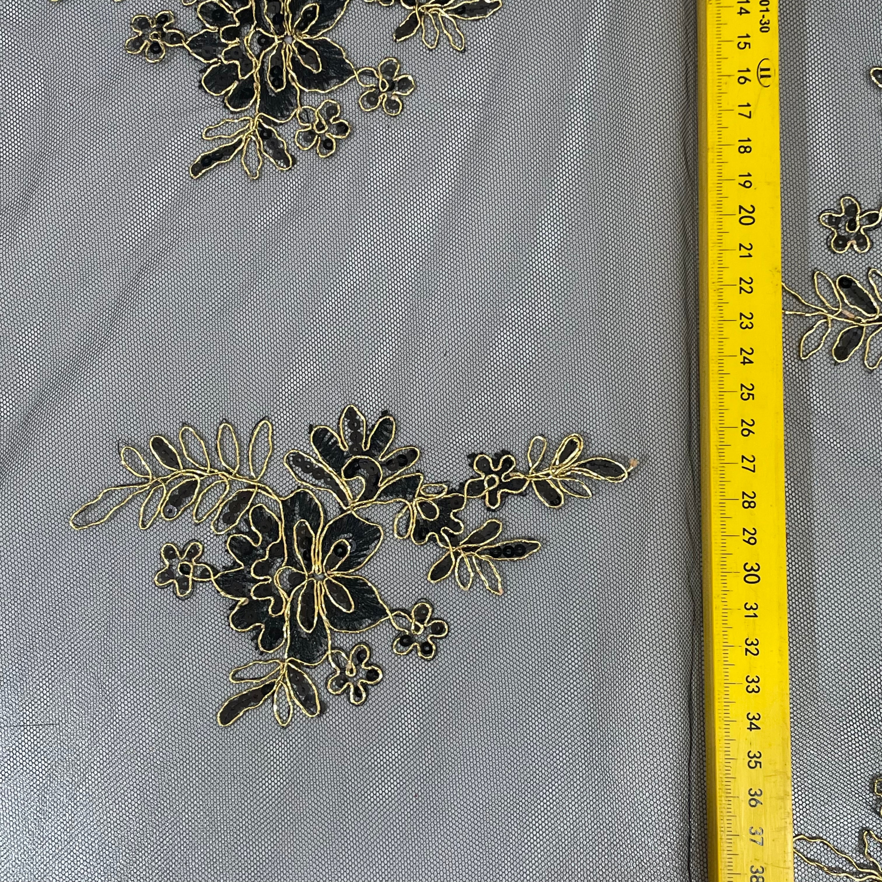 Tule Bordado Metálico GODESS 668 Preto e Dourado