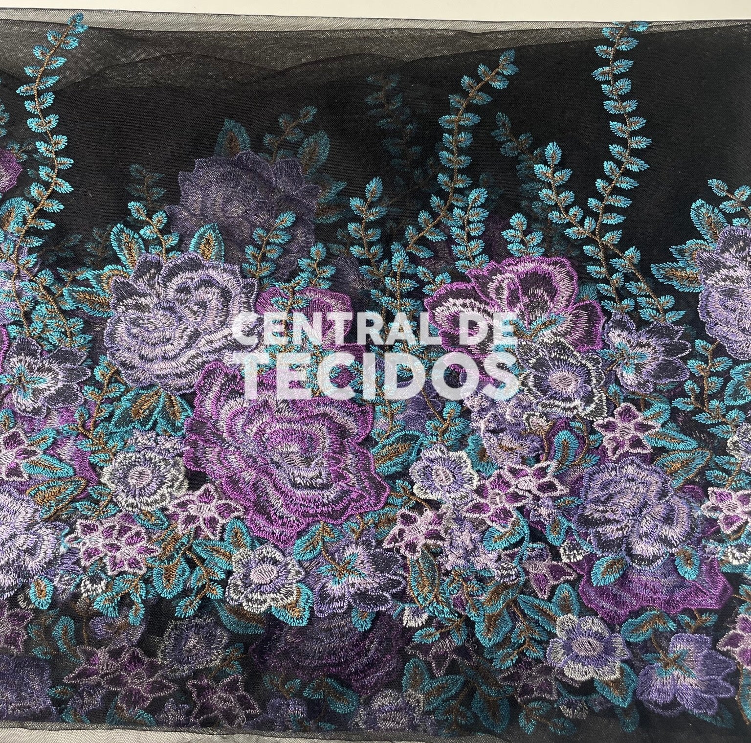 Tule Bordado Chick Spring Roxo