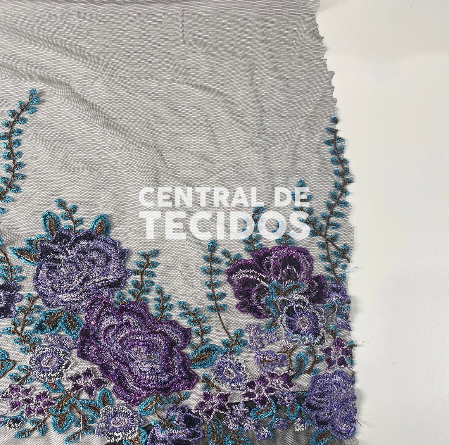 Tule Bordado Chick Spring Roxo
