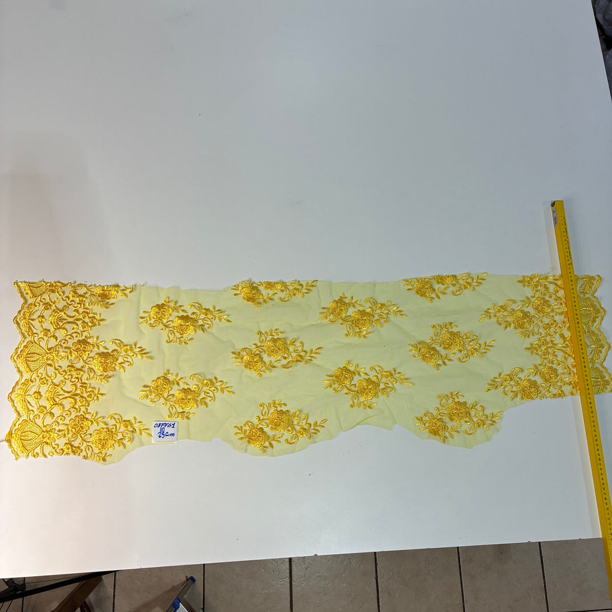 Tule Bordado Juliana Amarelo Ouro - Comprimento: 0,25m X Largura: 1,38m